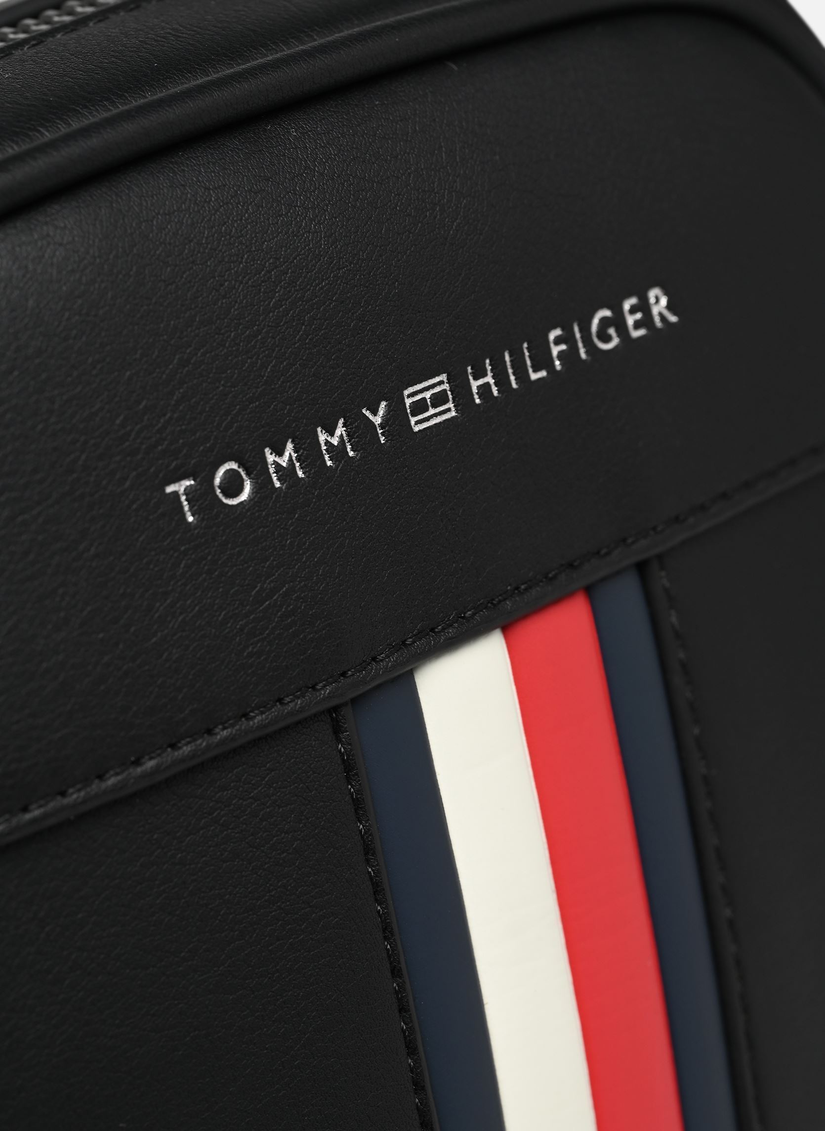 Sacs bandoulière TH Metro Mini Reporter N homme noir Tommy Hilfiger Sacs bandoulière TH Metro Mini Reporter N homme noir BLACK