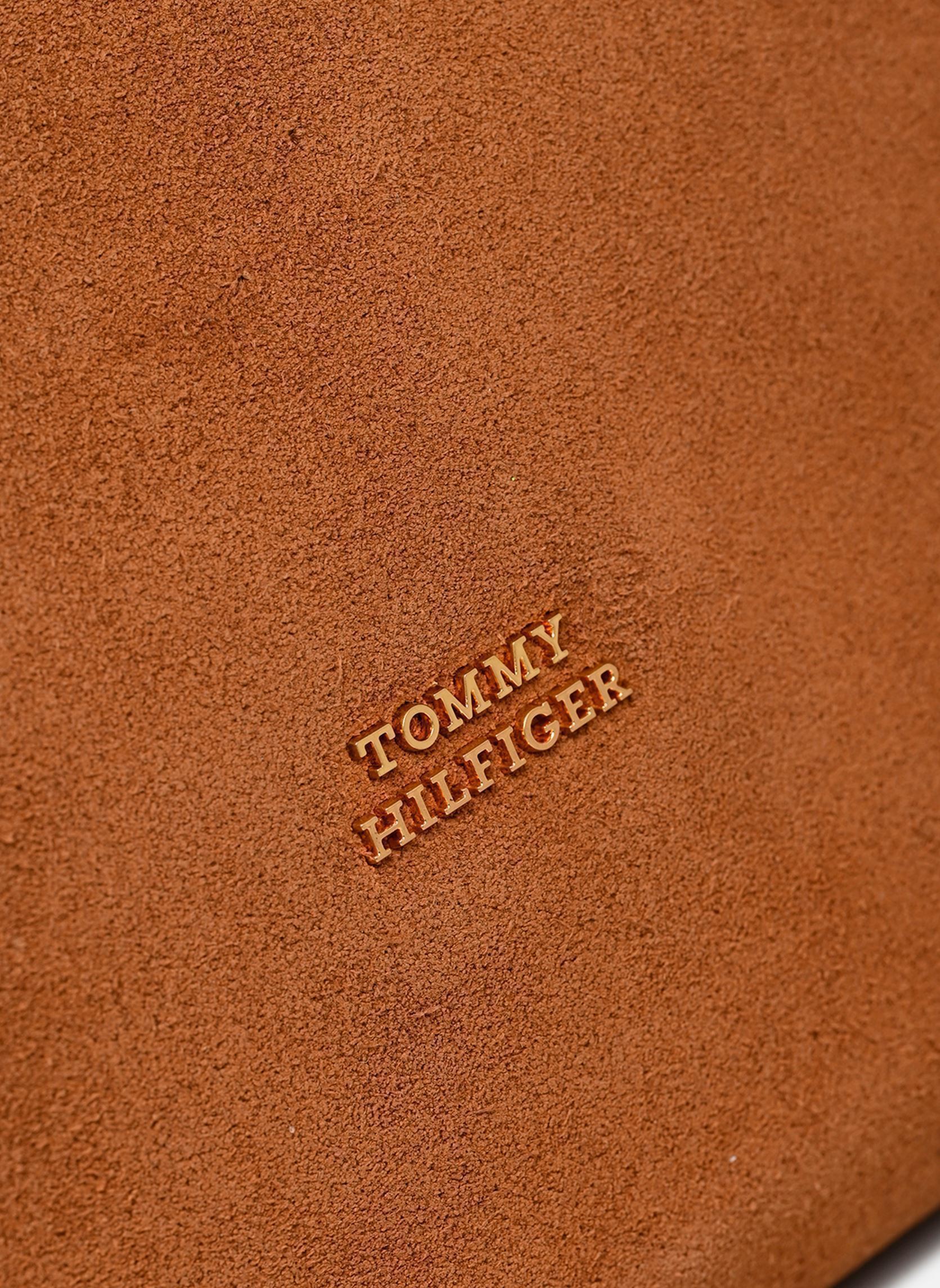 Taschen TH Statement Shoulder Bag Suede damen braun Tommy Hilfiger Taschen TH Statement Shoulder Bag Suede damen braun COGNAC