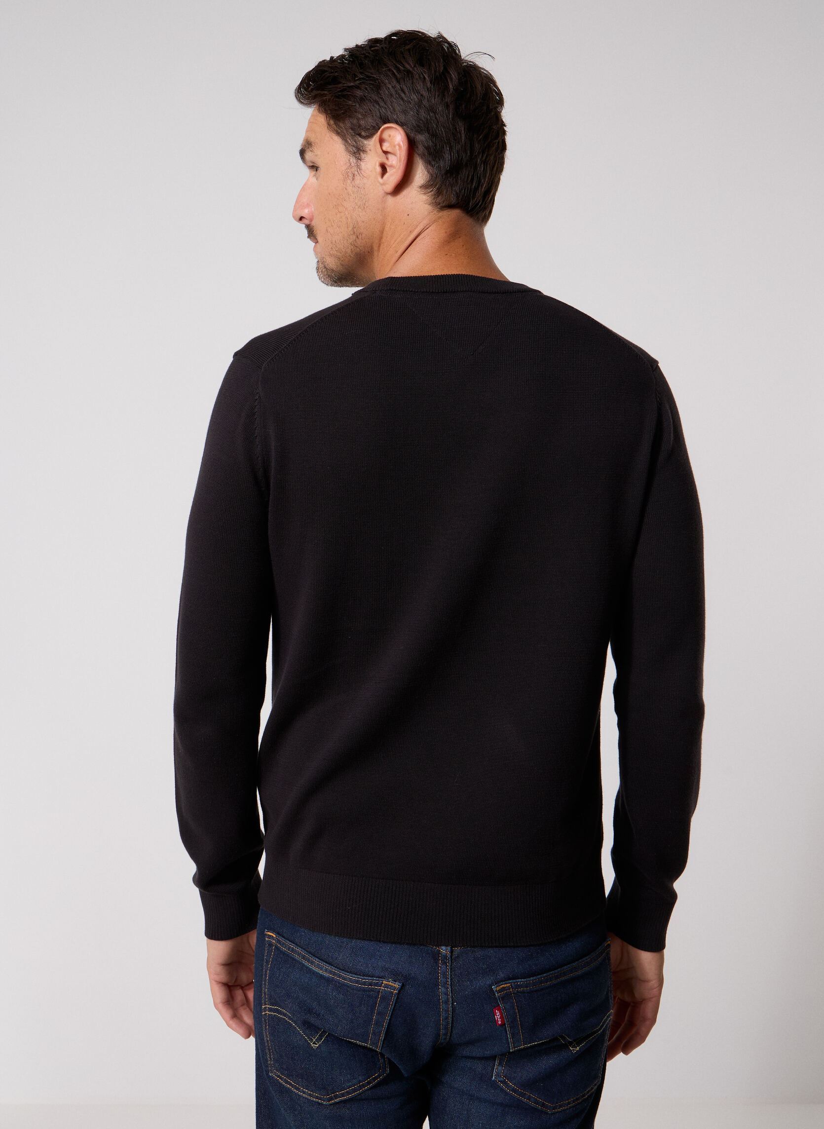 Pulls Tjm Slim Ess Light S homme noir Tommy Jeans Pulls Tjm Slim Ess Light S homme noir Black