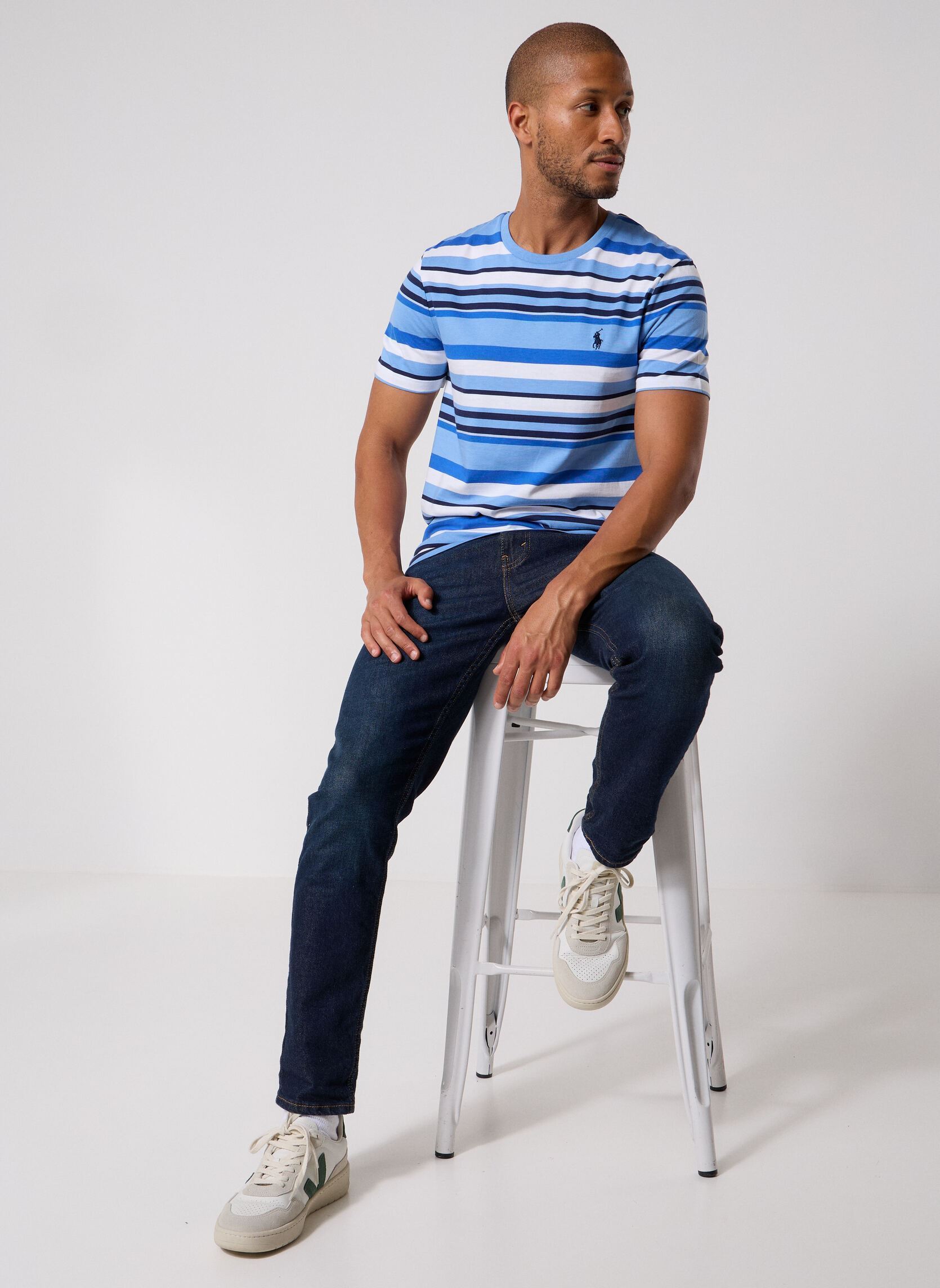 Tee-shirts T-shirt Polo rayé en coton 710B21926 homme bleu Polo Ralph Lauren Tee-shirts T-shirt Polo rayé en coton 710B21926 homme bleu Bristol Blue Multi