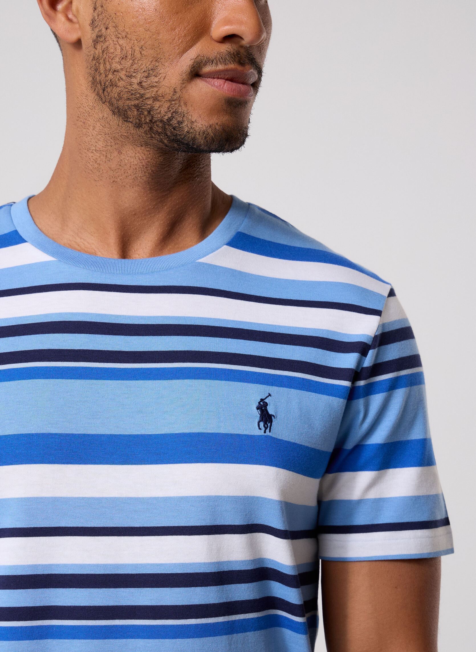 Tee-shirts T-shirt Polo rayé en coton 710B21926 homme bleu Polo Ralph Lauren Tee-shirts T-shirt Polo rayé en coton 710B21926 homme bleu Bristol Blue Multi