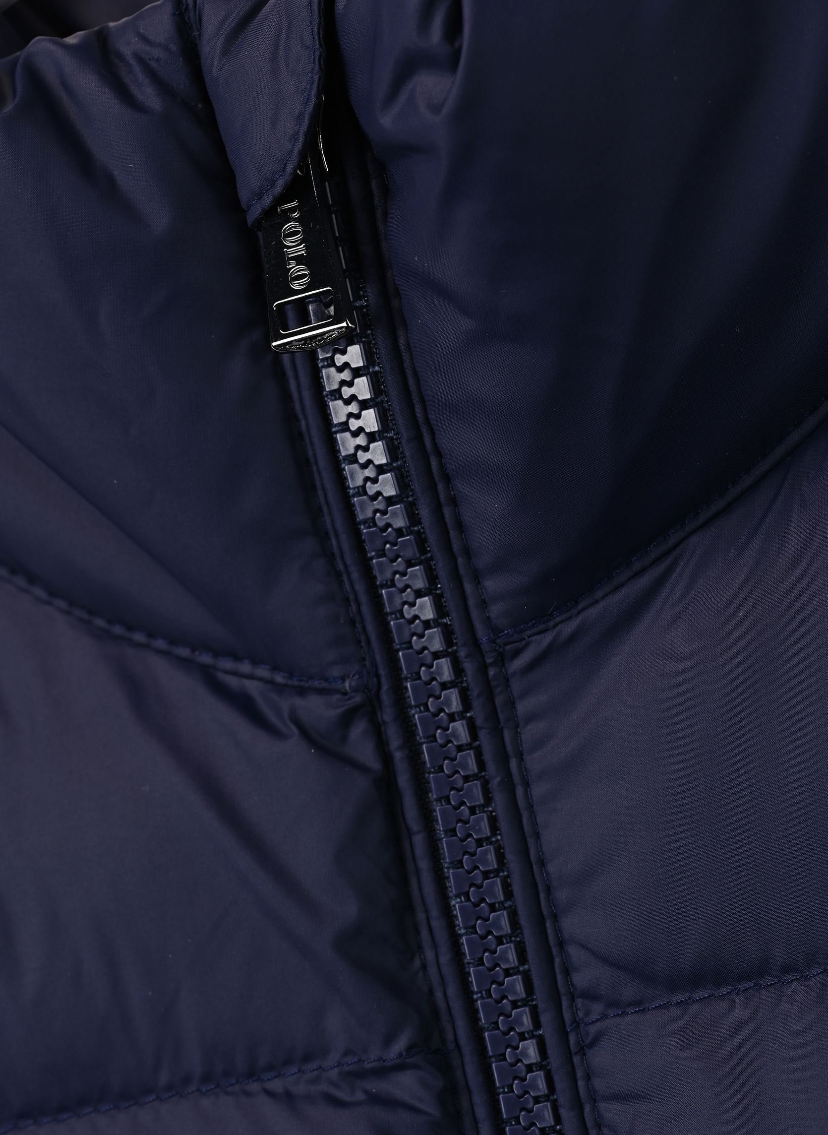 Doudounes Veste matelassée rangeable garçon bleu Polo Ralph Lauren Doudounes Veste matelassée rangeable garçon bleu NEWPORT NAVY