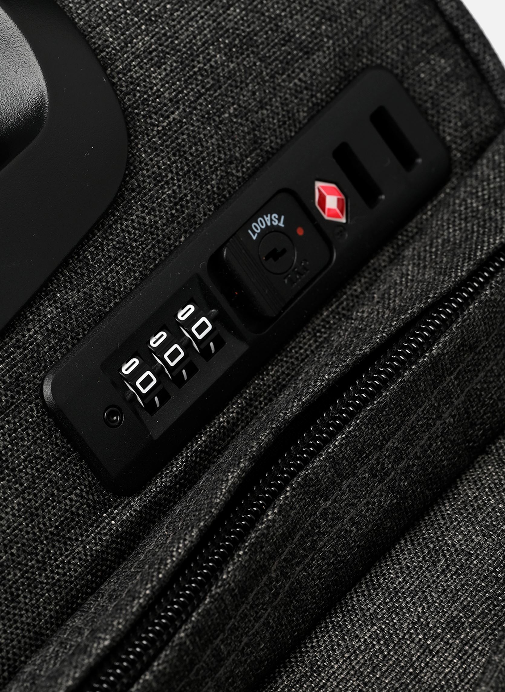 Koffers Transit'r Plus S grijs Eastpak Koffers Transit'r Plus S grijs BLACK DENIM