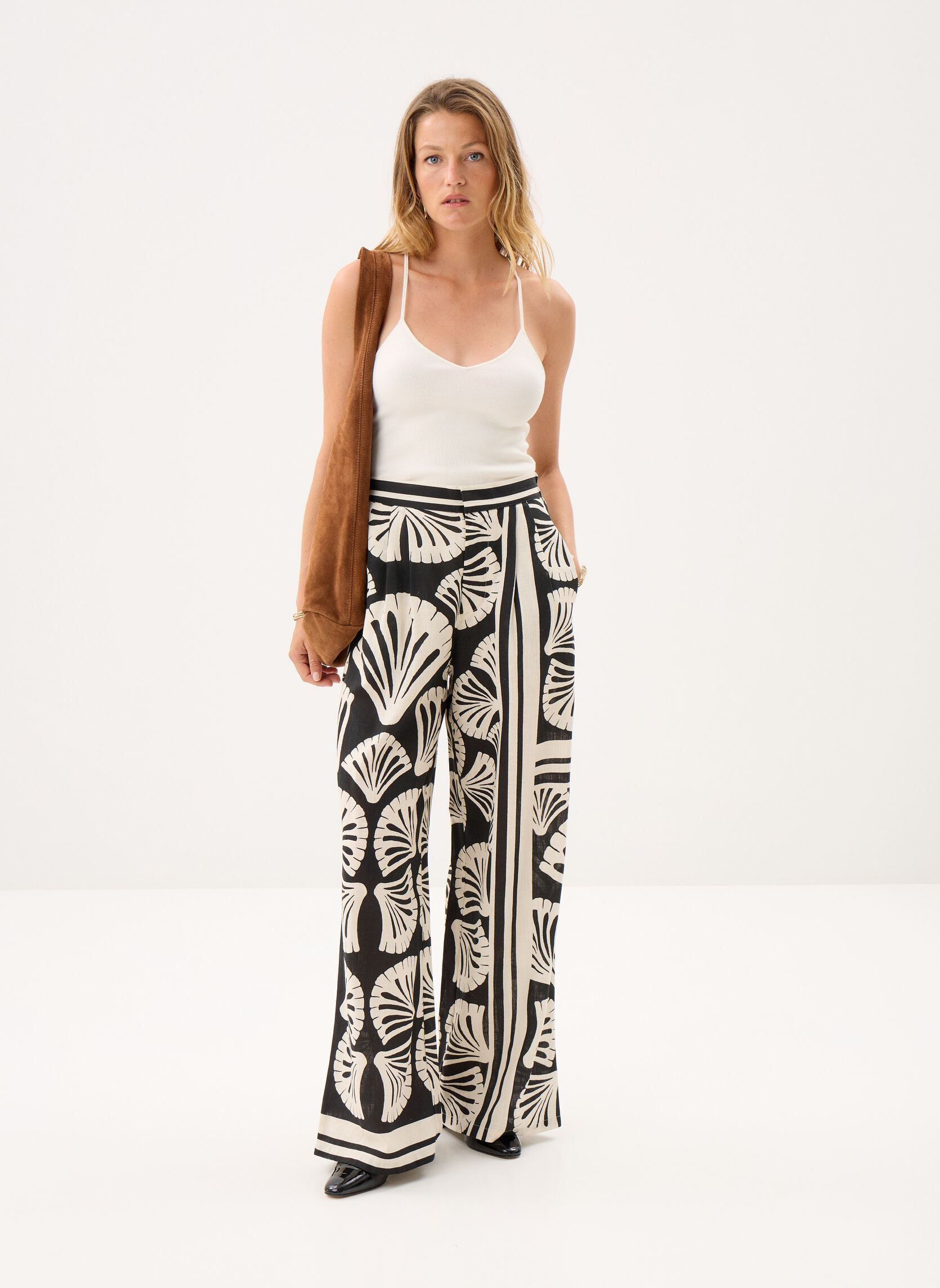 Débardeurs Darla femme beige La Petite Etoile Débardeurs Darla femme beige ECRU
