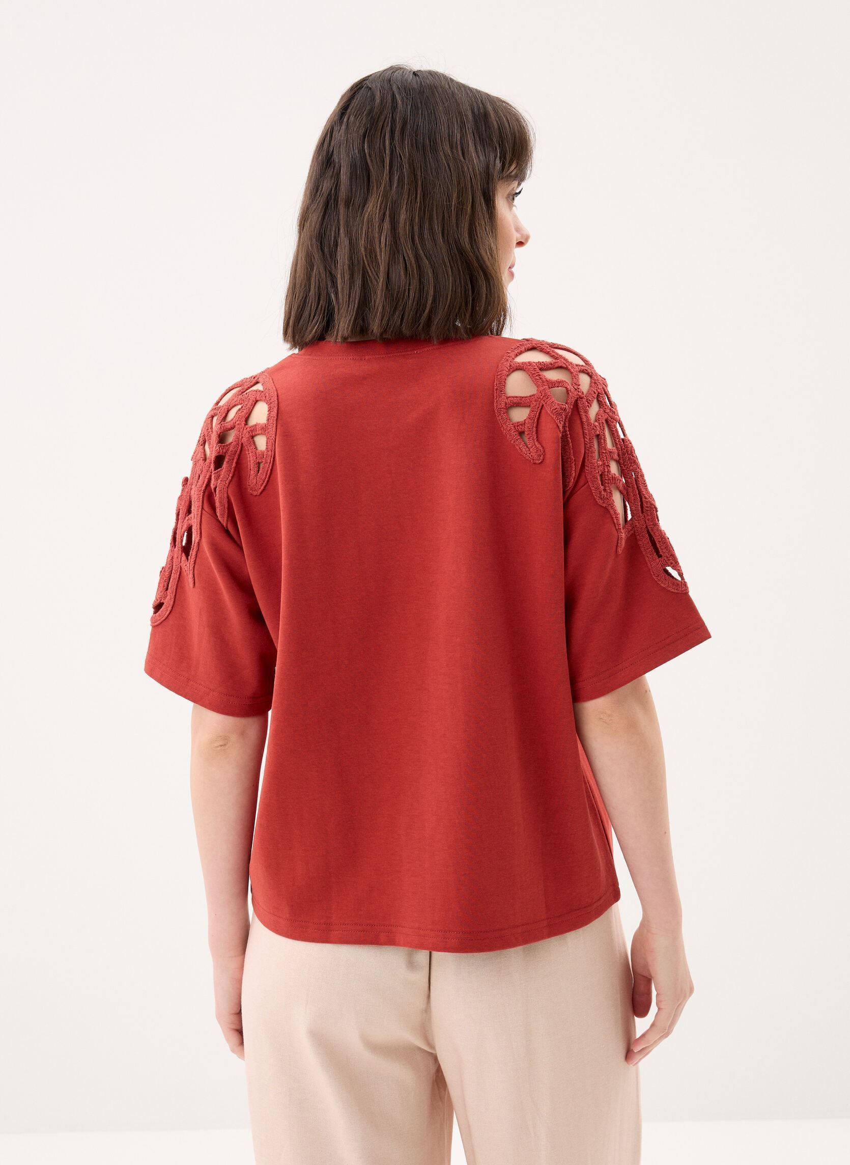 Tee-shirts Taisy femme bordeaux La Petite Etoile Tee-shirts Taisy femme bordeaux BORDEAUX