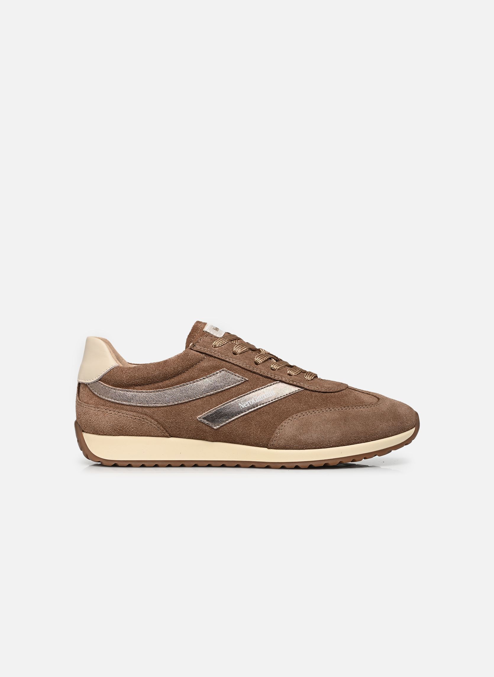 Baskets I617321D femme marron NeroGiardini Baskets I617321D femme marron VELOUR MOU ETOILE LEO VELVET M