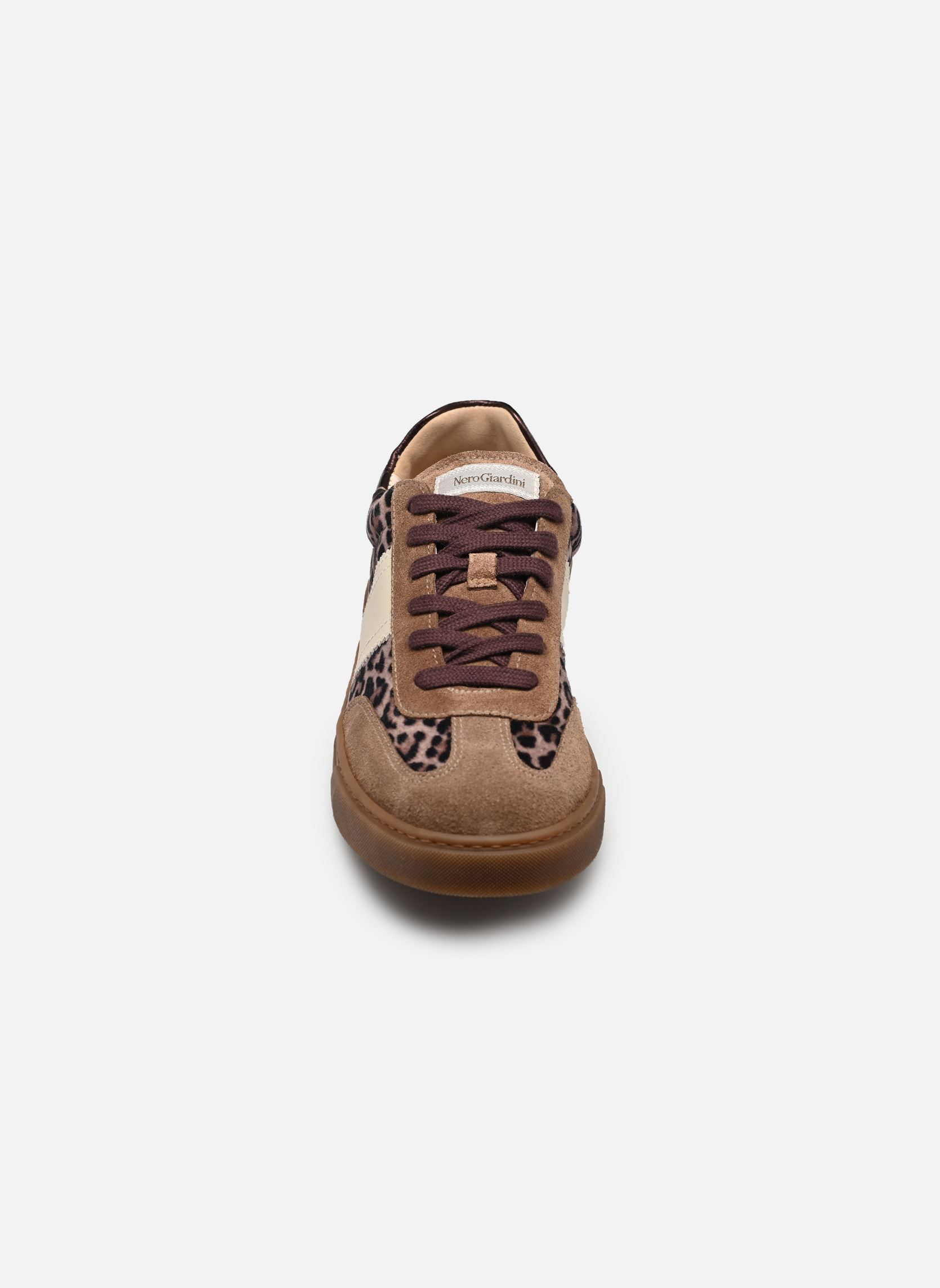 Baskets I617426D femme marron NeroGiardini Baskets I617426D femme marron VELOUR MOU T.PLUVIA DIS.1348 B