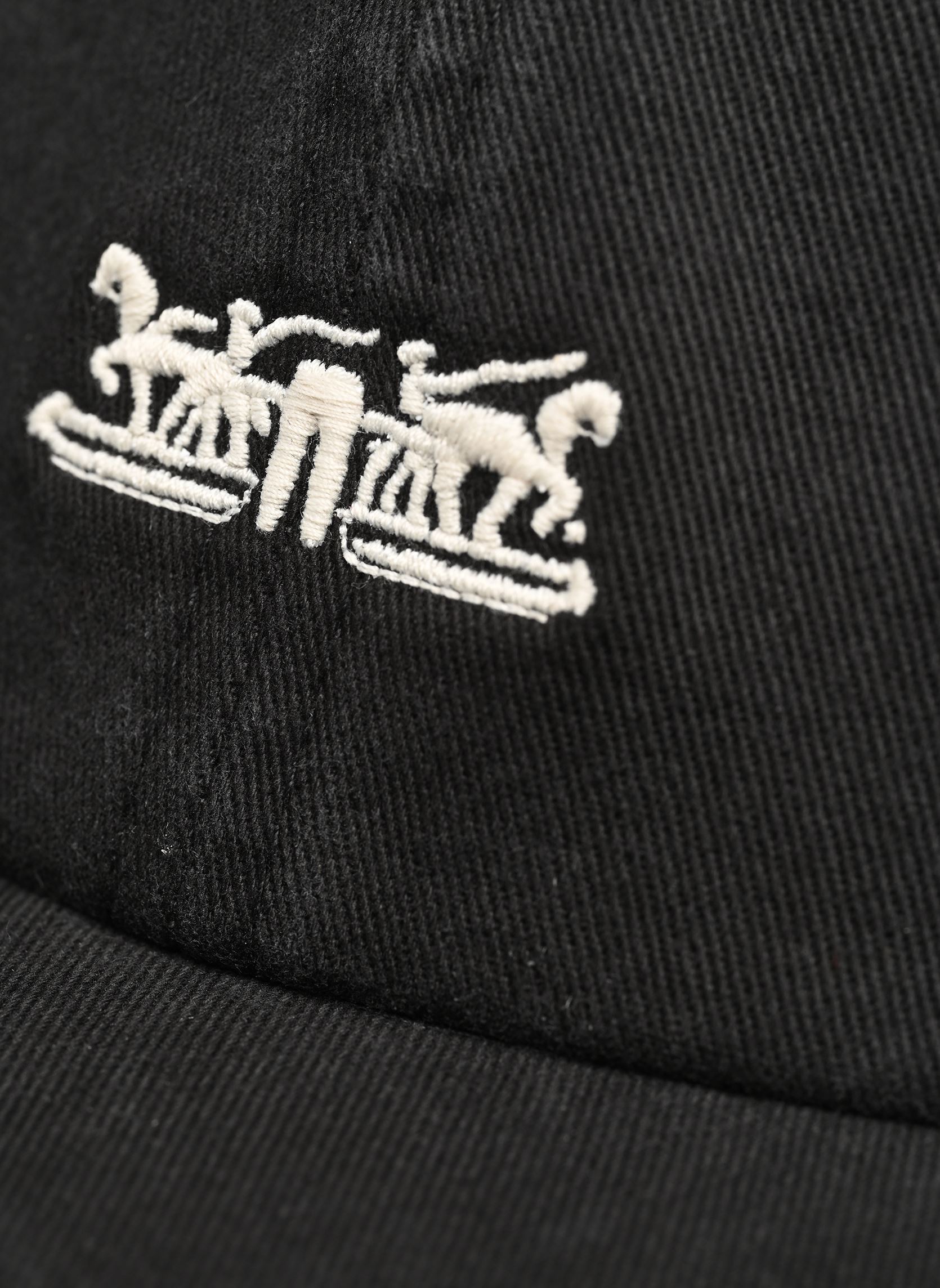 Casquettes Rockridge Dad Cap-007YM noir Levi's Casquettes Rockridge Dad Cap-007YM noir 23452 ANTHRACITE NIGHT