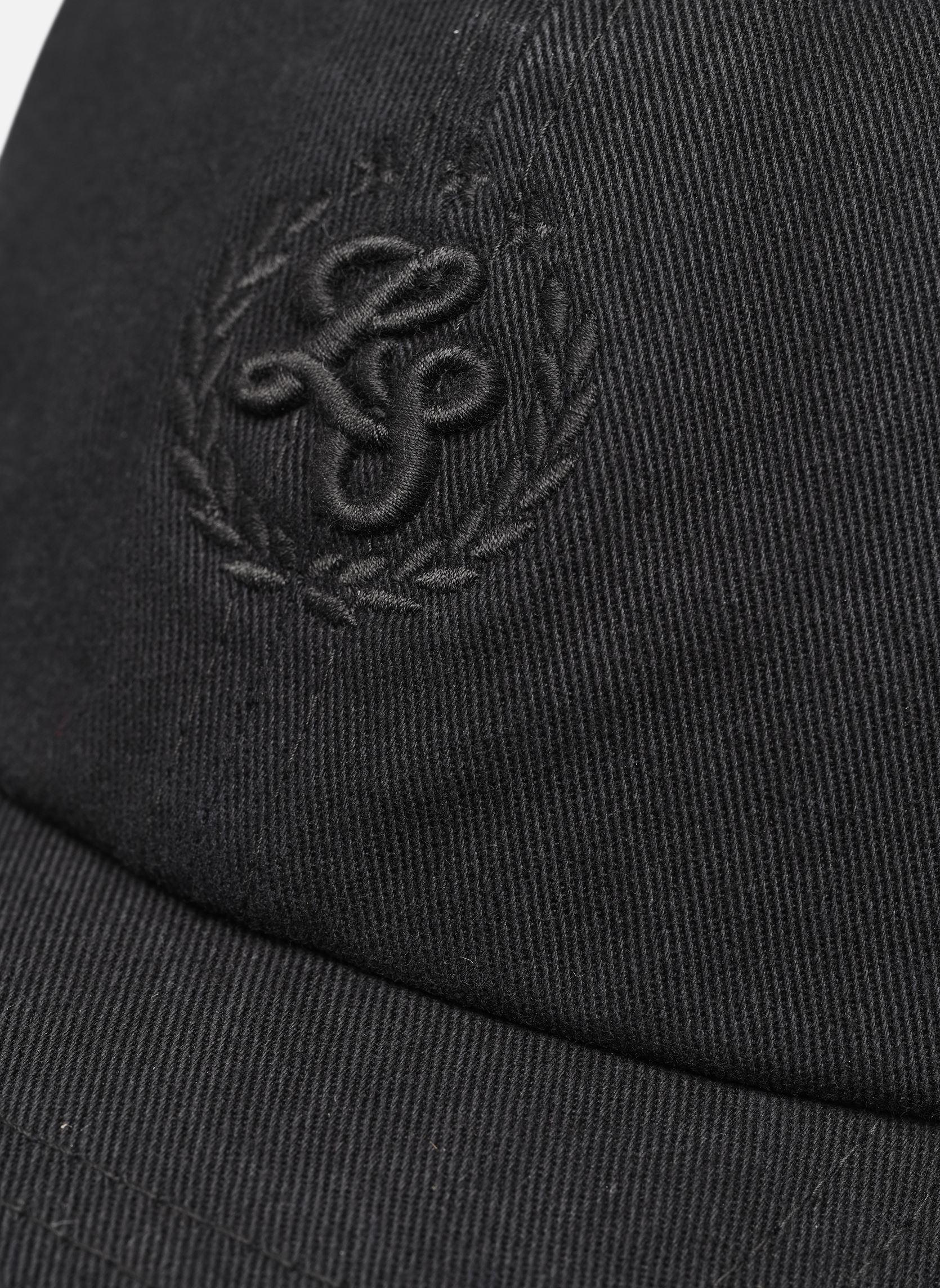 Kappen Varsity Baseball Cap-0080W schwarz Levi's Kappen Varsity Baseball Cap-0080W schwarz MAGIC MOUNTAIN