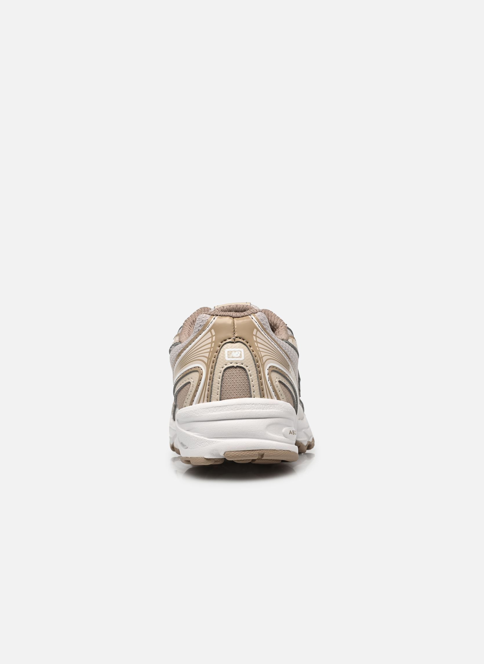 Sneaker P7404 beige New Balance Sneaker P7404 beige TIMBERWOLF