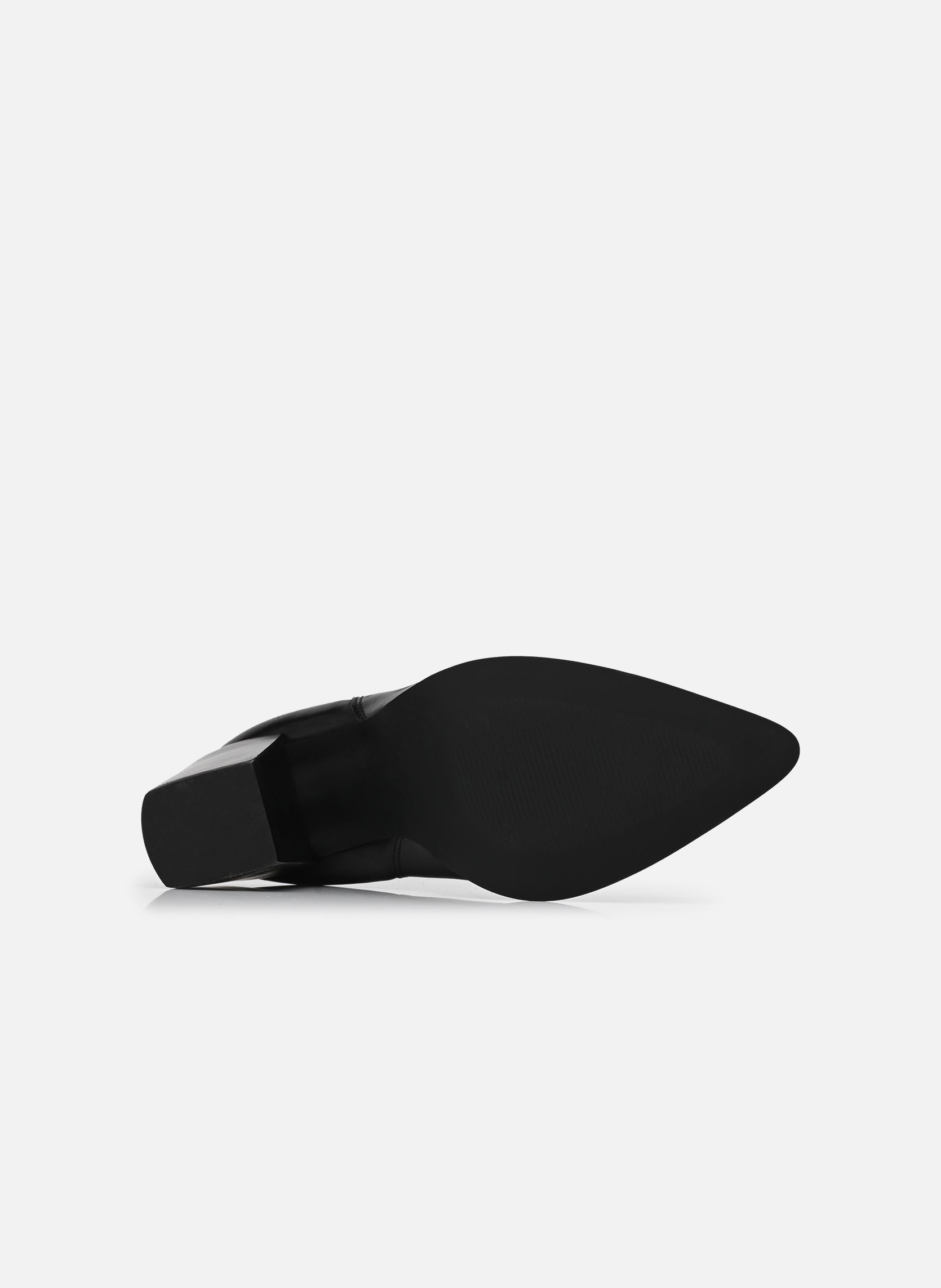 Enkellaarzen en boots PERLINE dames zwart Jonak Enkellaarzen en boots PERLINE dames zwart NOIR