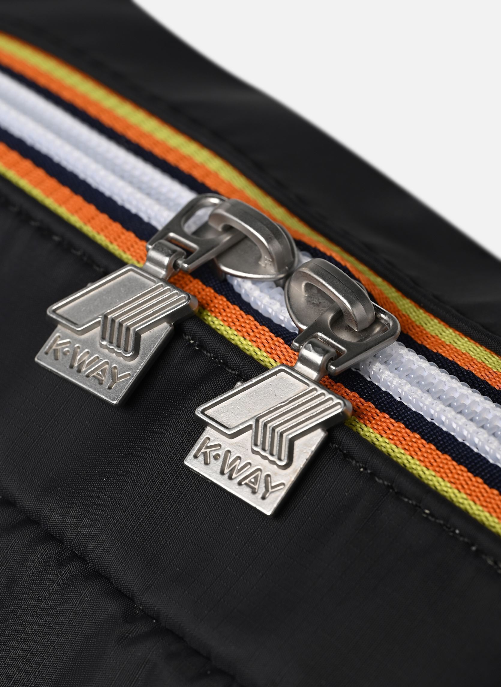 Kulturbeutel Demu schwarz K-Way Kulturbeutel Demu schwarz BLACK PURE