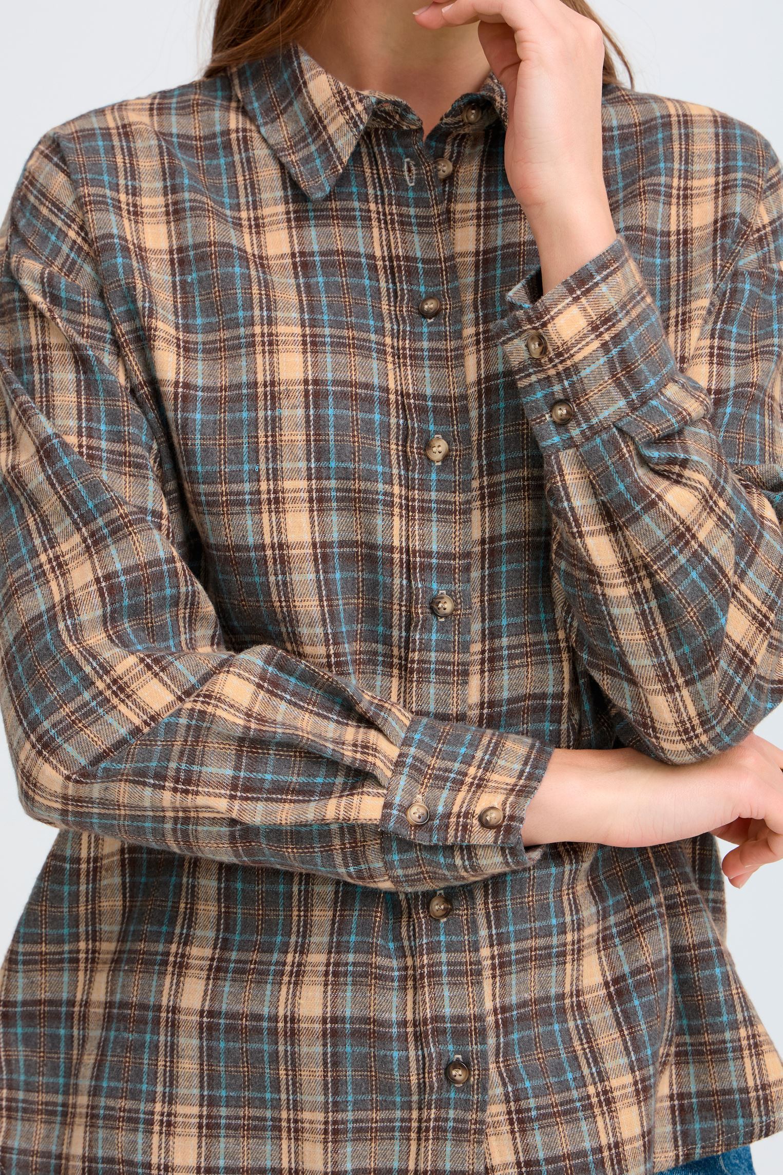 Hemden Byfabrice Shirt dames meerkleurig B-Young Hemden Byfabrice Shirt dames meerkleurig GREY/BROWN CHECK