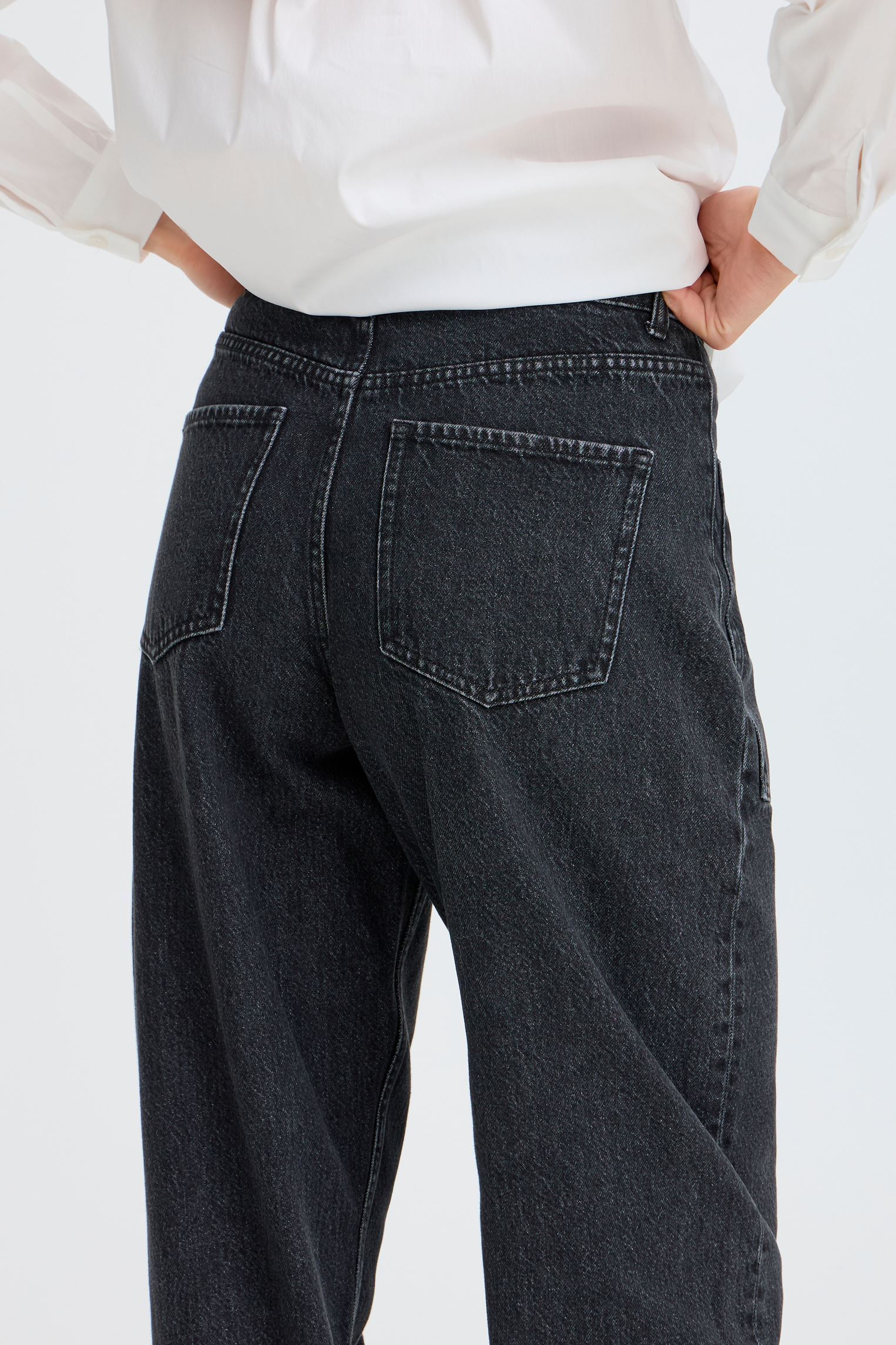 Jeans Bykizion Barrel Jeans damen marineblau B-Young Jeans Bykizion Barrel Jeans damen marineblau BLACK DENIM