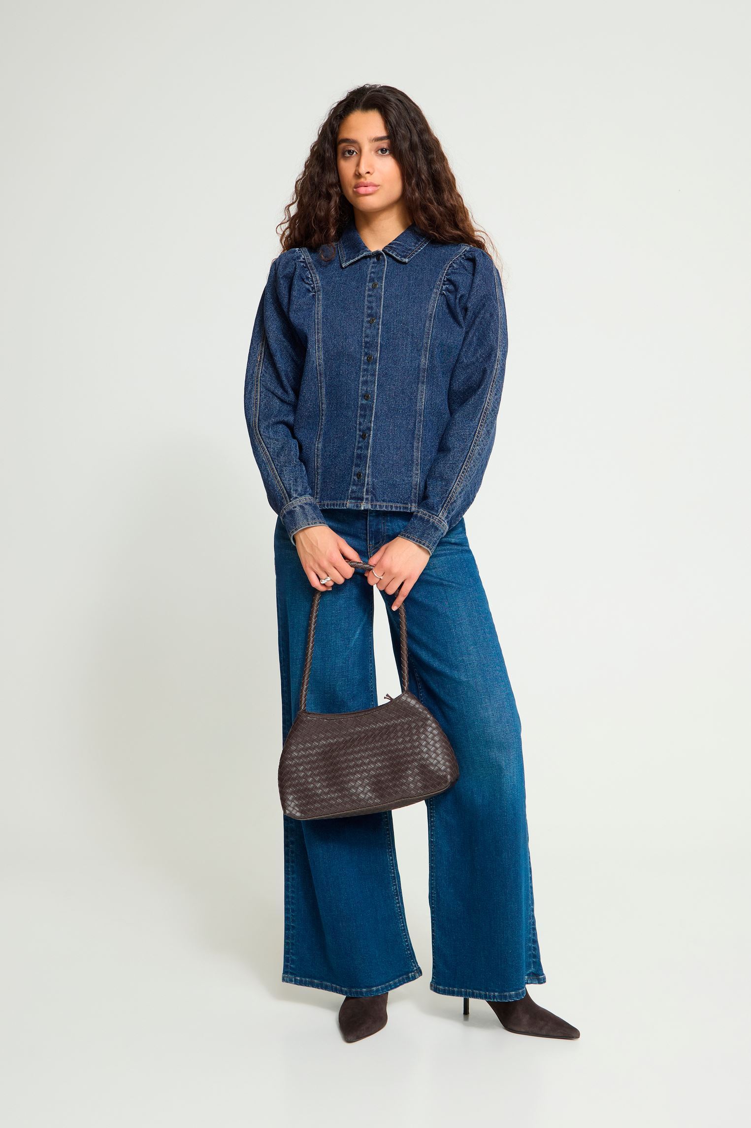Hemden Ihalva Sh2 dames blauw Ichi Hemden Ihalva Sh2 dames blauw WASHED MED. BLUE