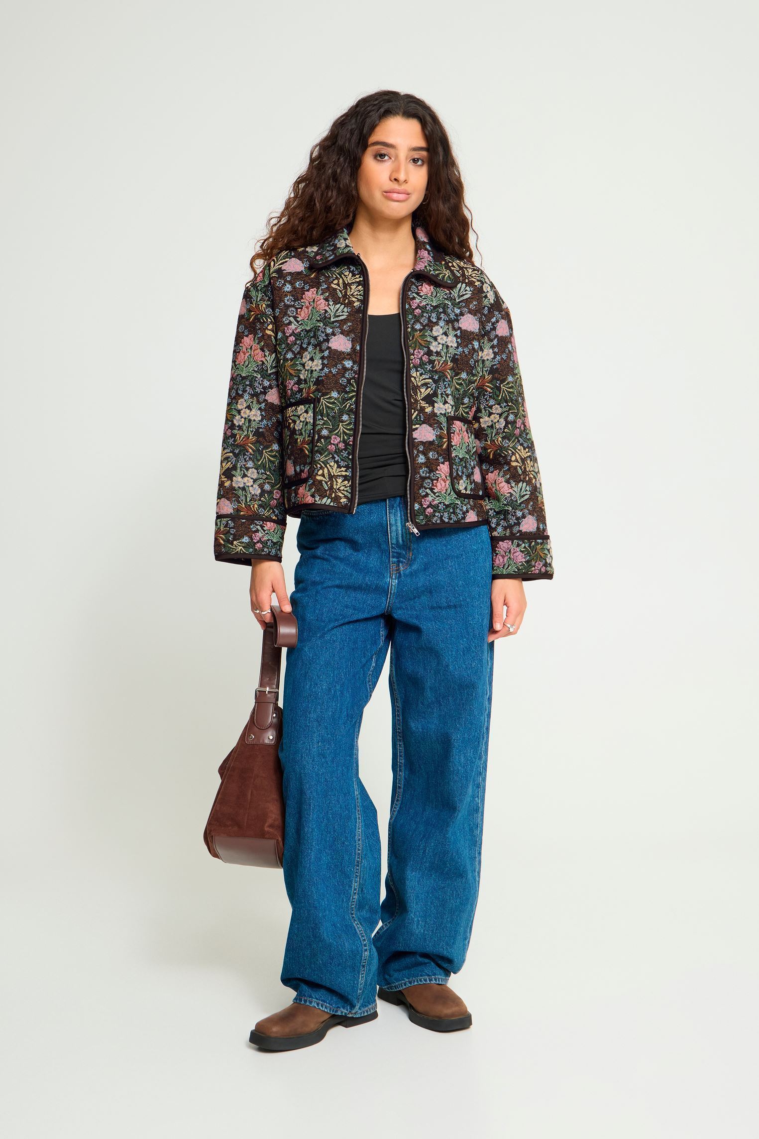 Jacken und Mäntel Ihhulina Ja damen schwarz Ichi Jacken und Mäntel Ihhulina Ja damen schwarz JAQUARD FLOWER