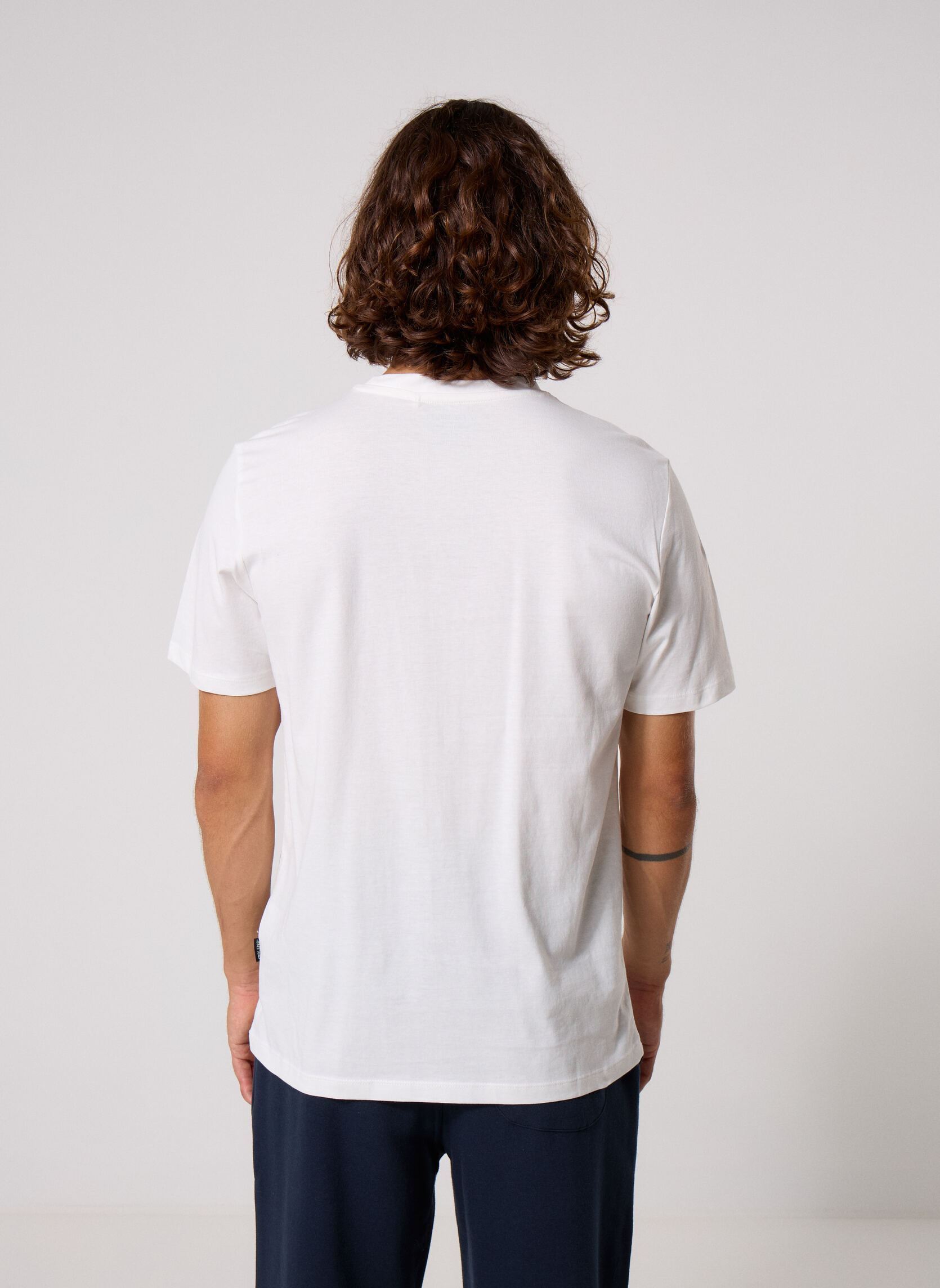 Tee-shirts Bhkaz S/S Emb Tee homme blanc Blend Tee-shirts Bhkaz S/S Emb Tee homme blanc SNOW WHITE WINE