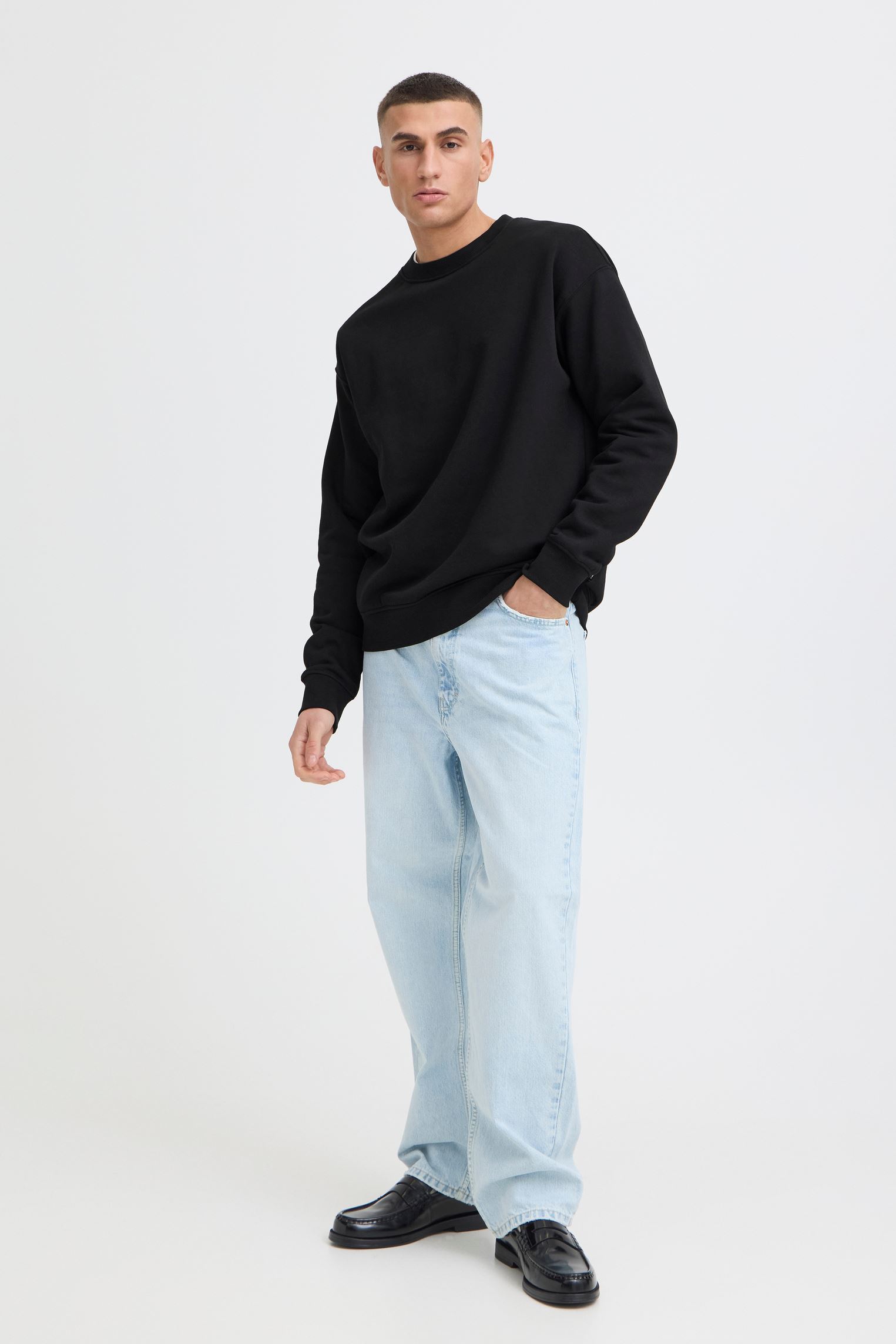 Sweats Sdlenz Crew Sweat Noos homme noir SOLID Sweats Sdlenz Crew Sweat Noos homme noir TRUE BLACK