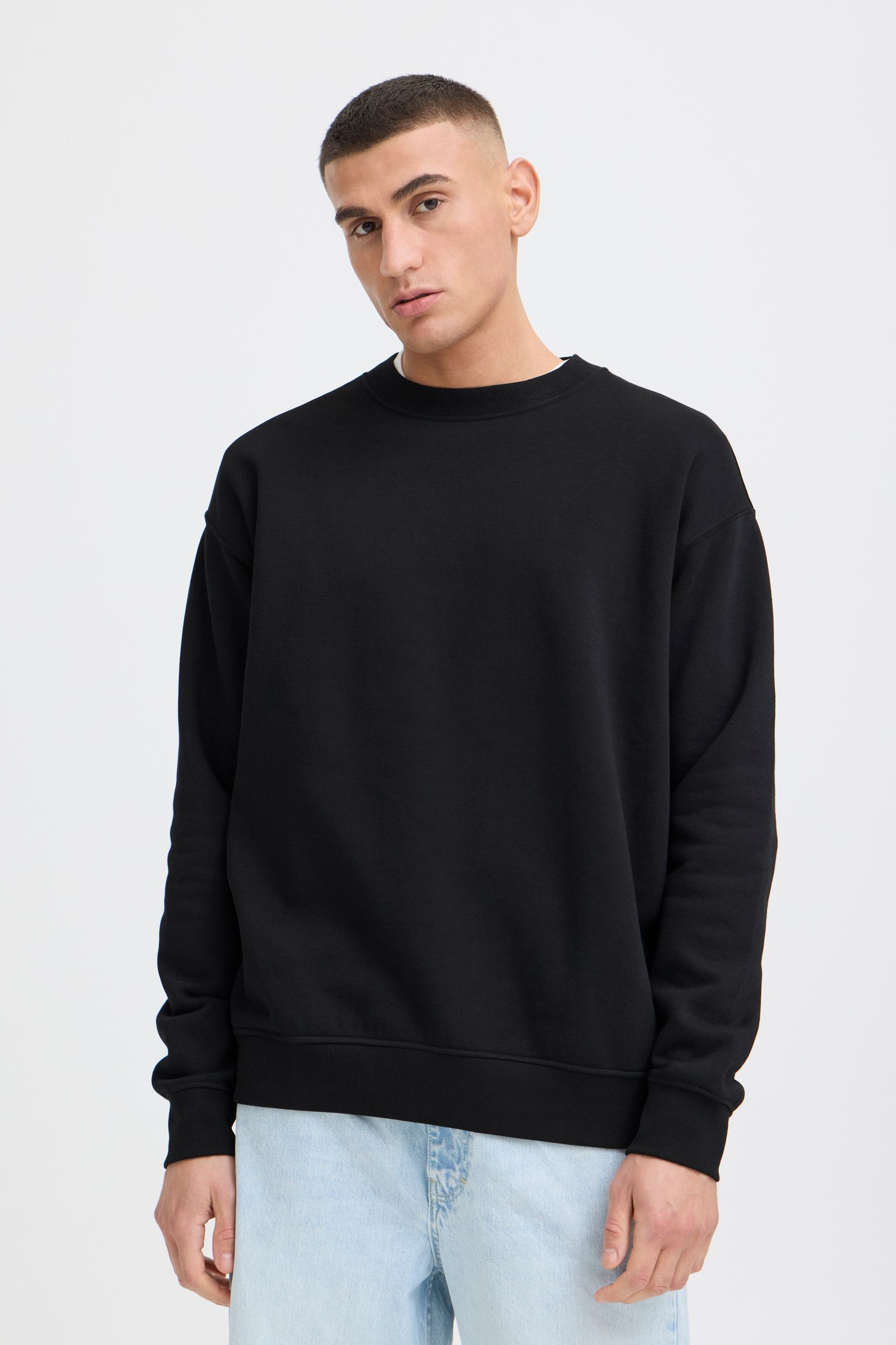 Sweats Sdlenz Crew Sweat Noos homme noir SOLID Sweats Sdlenz Crew Sweat Noos homme noir TRUE BLACK