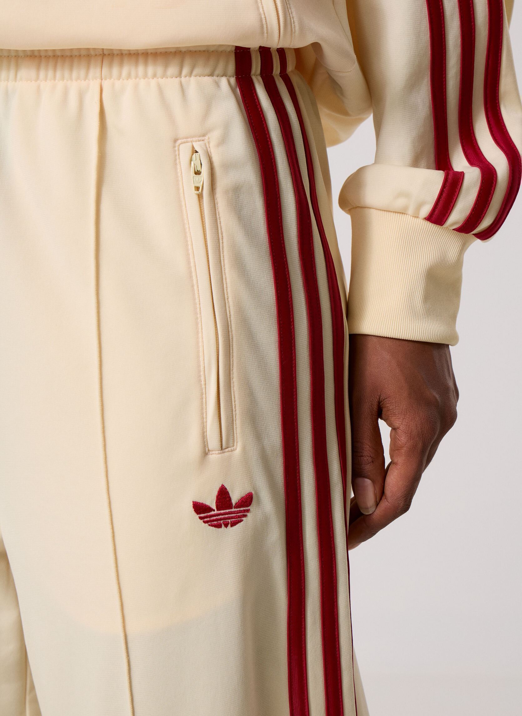 Bas de jogging FB LOOSE TP femme beige adidas originals Bas de jogging FB LOOSE TP femme beige WARVAN/TMVIRE
