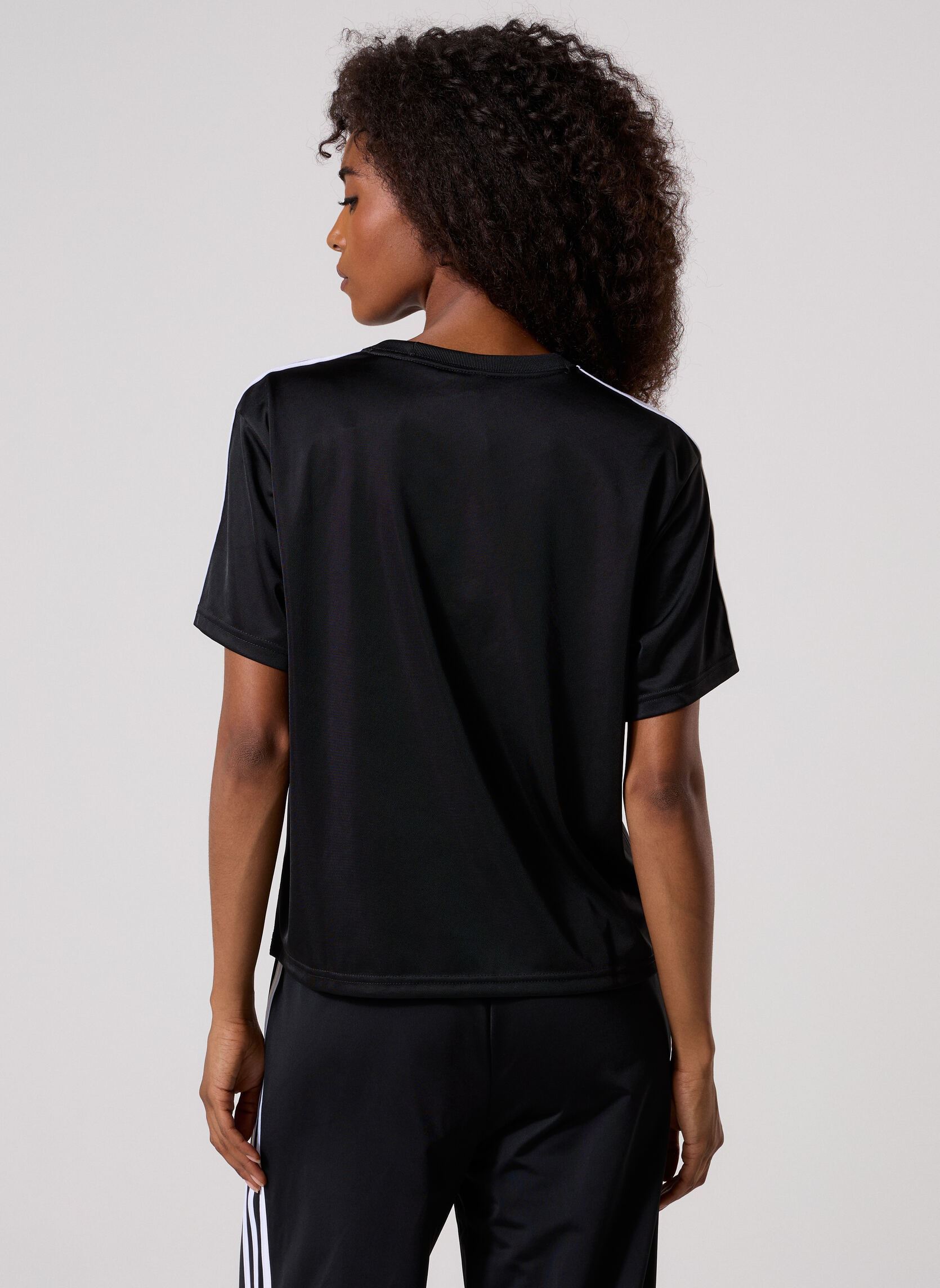 Tee-shirts FB TEE femme noir adidas originals Tee-shirts FB TEE femme noir BLACK/WHITE