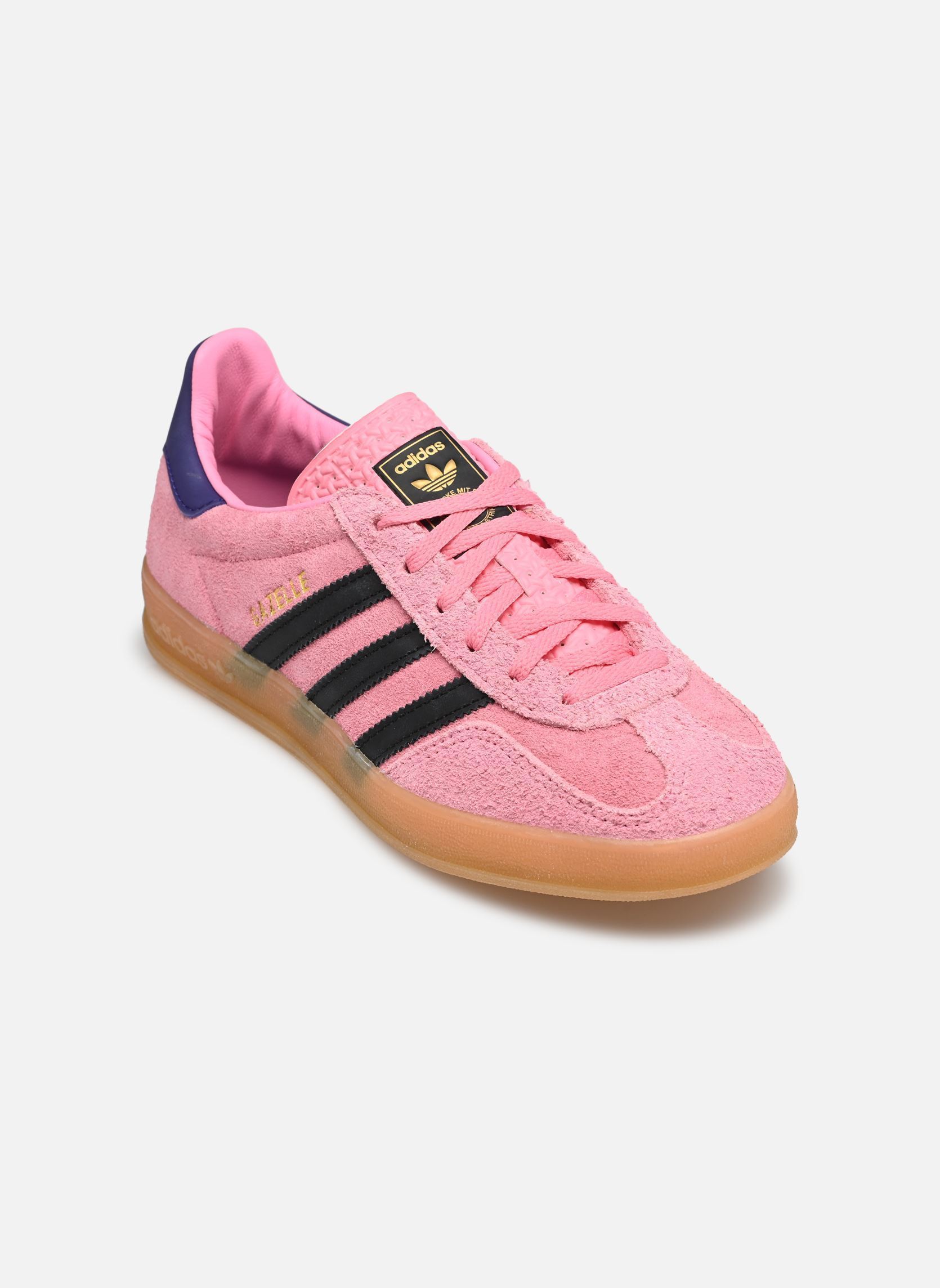 Baskets basses GAZELLE INDOOR W femme rose adidas originals Baskets basses GAZELLE INDOOR W femme rose BLIPNK/CBLACK/CPURPL