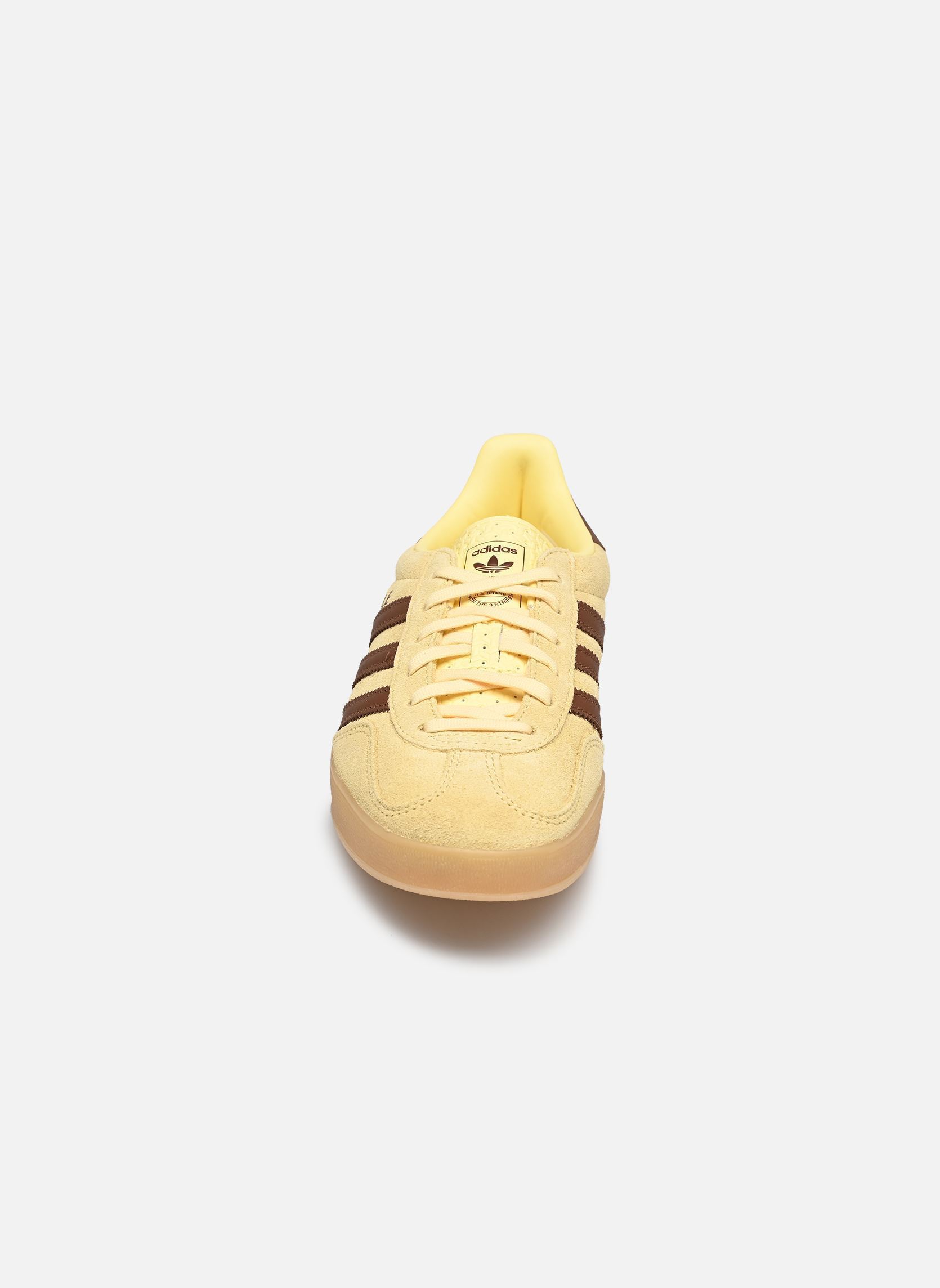 Baskets basses GAZELLE INDOOR W femme jaune adidas originals Baskets basses GAZELLE INDOOR W femme jaune ALMYEL/PREBRN/GUM4