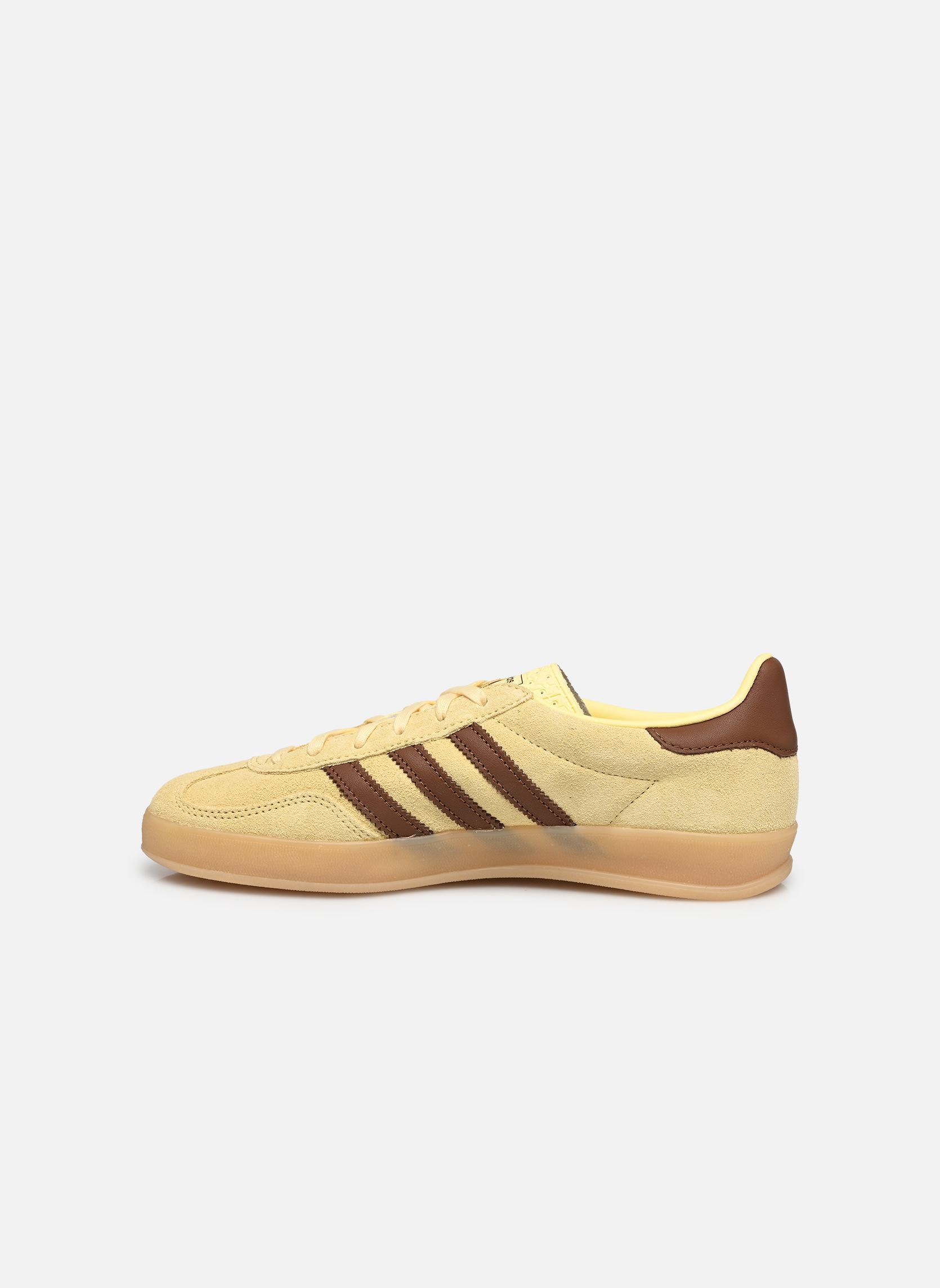 Baskets basses GAZELLE INDOOR W femme jaune adidas originals Baskets basses GAZELLE INDOOR W femme jaune ALMYEL/PREBRN/GUM4