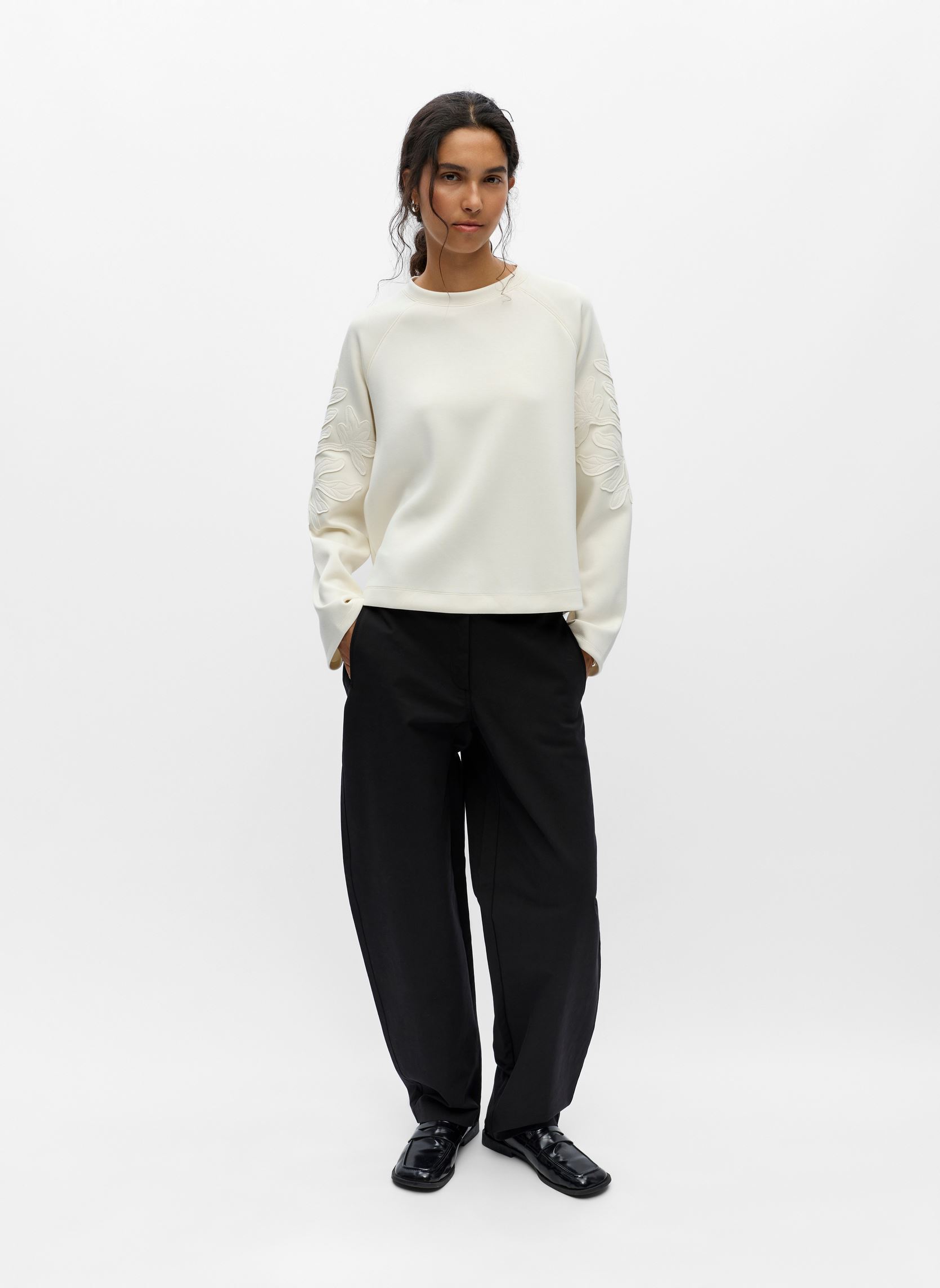 Sweatshirts Objandrea Re L/S O-Neck Emb Top Noos femme blanc OBJECT Sweatshirts Objandrea Re L/S O-Neck Emb Top Noos femme blanc WHITE SAND