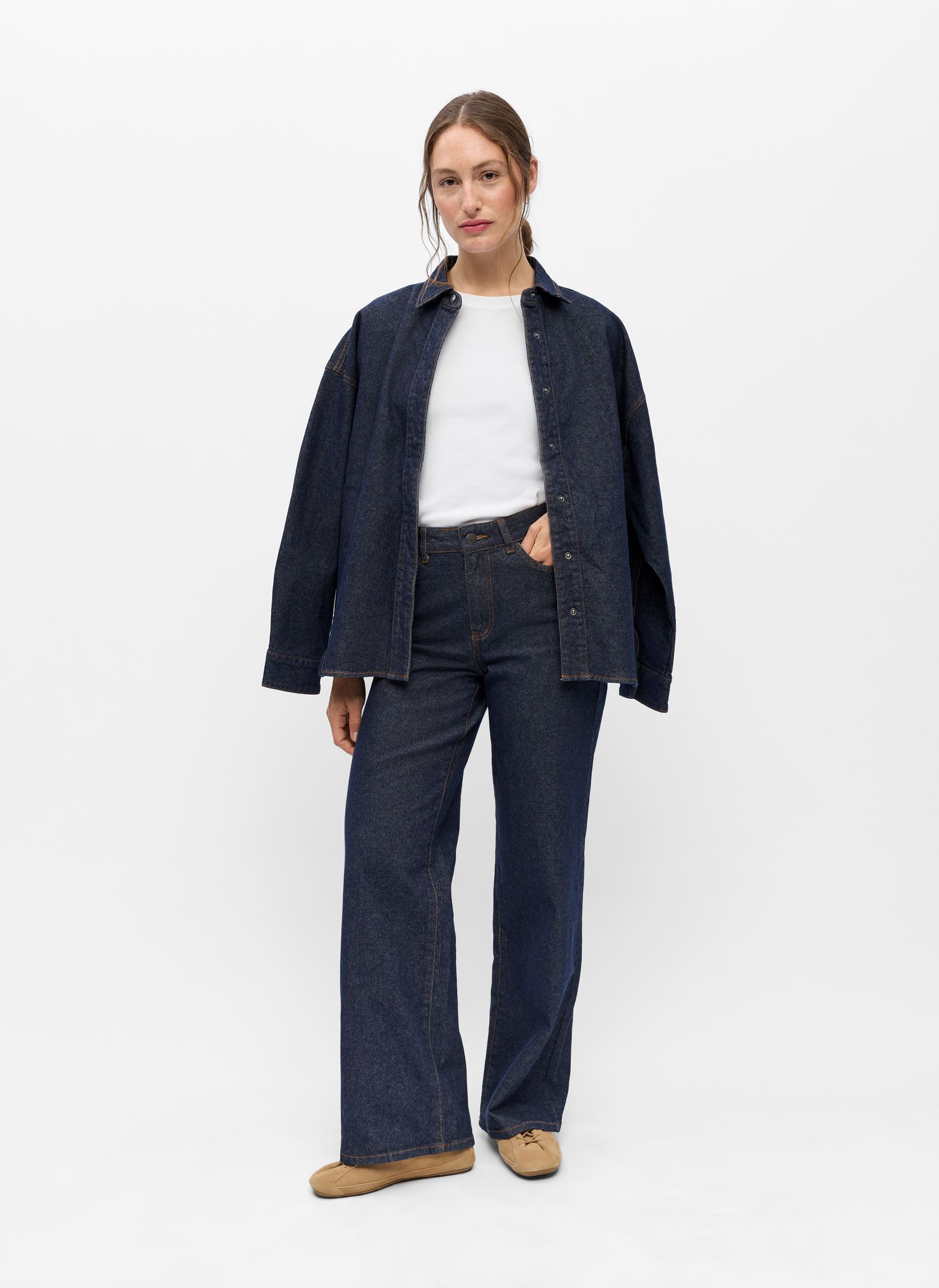 Chemises Objsole Mae L/S Lo Denim Shirt Noos femme marine OBJECT Chemises Objsole Mae L/S Lo Denim Shirt Noos femme marine DARK BLUE DENIM