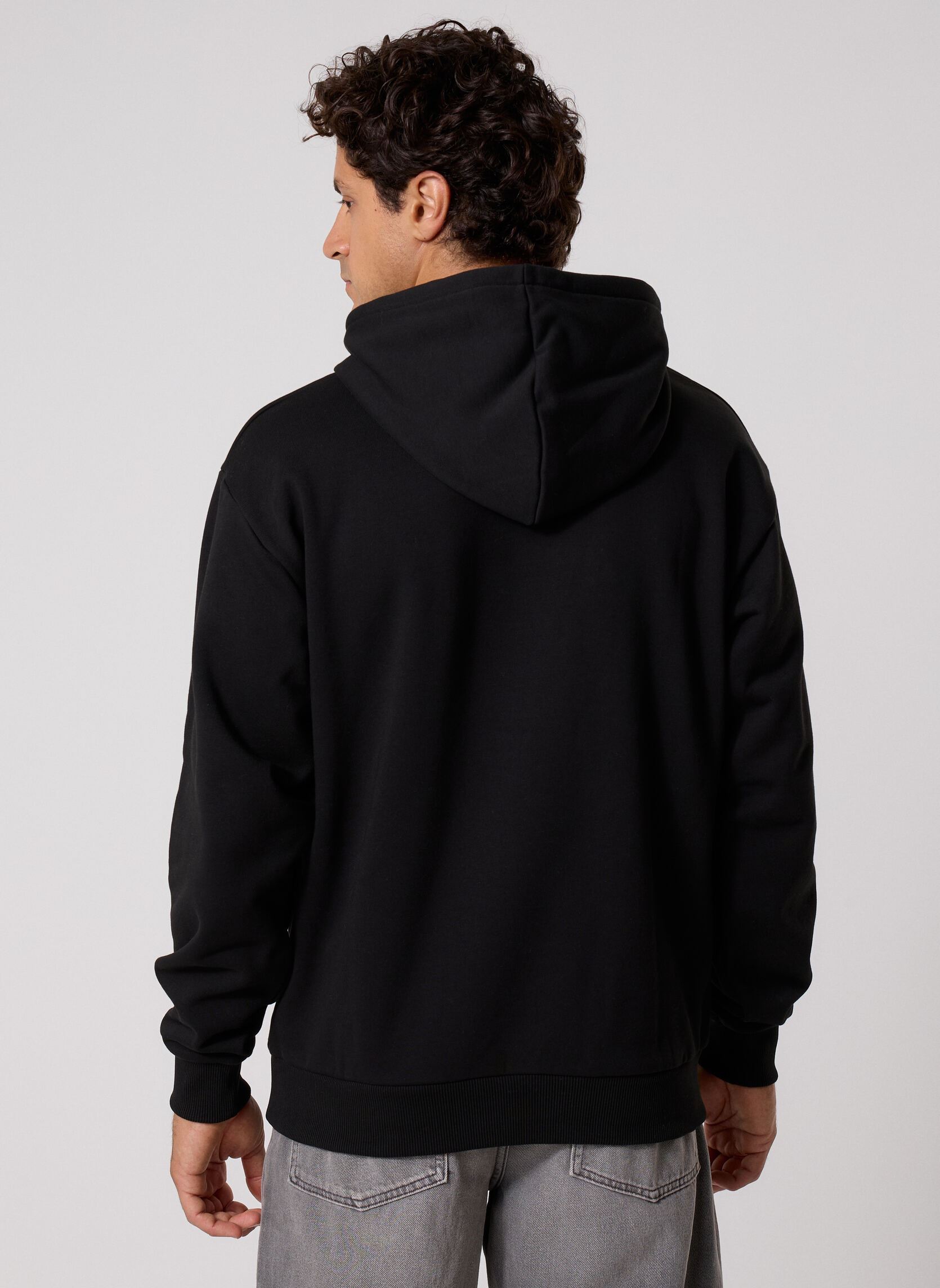Sweats Sweatshirt Capuche SH8863 homme noir Lacoste Sweats Sweatshirt Capuche SH8863 homme noir NOIR