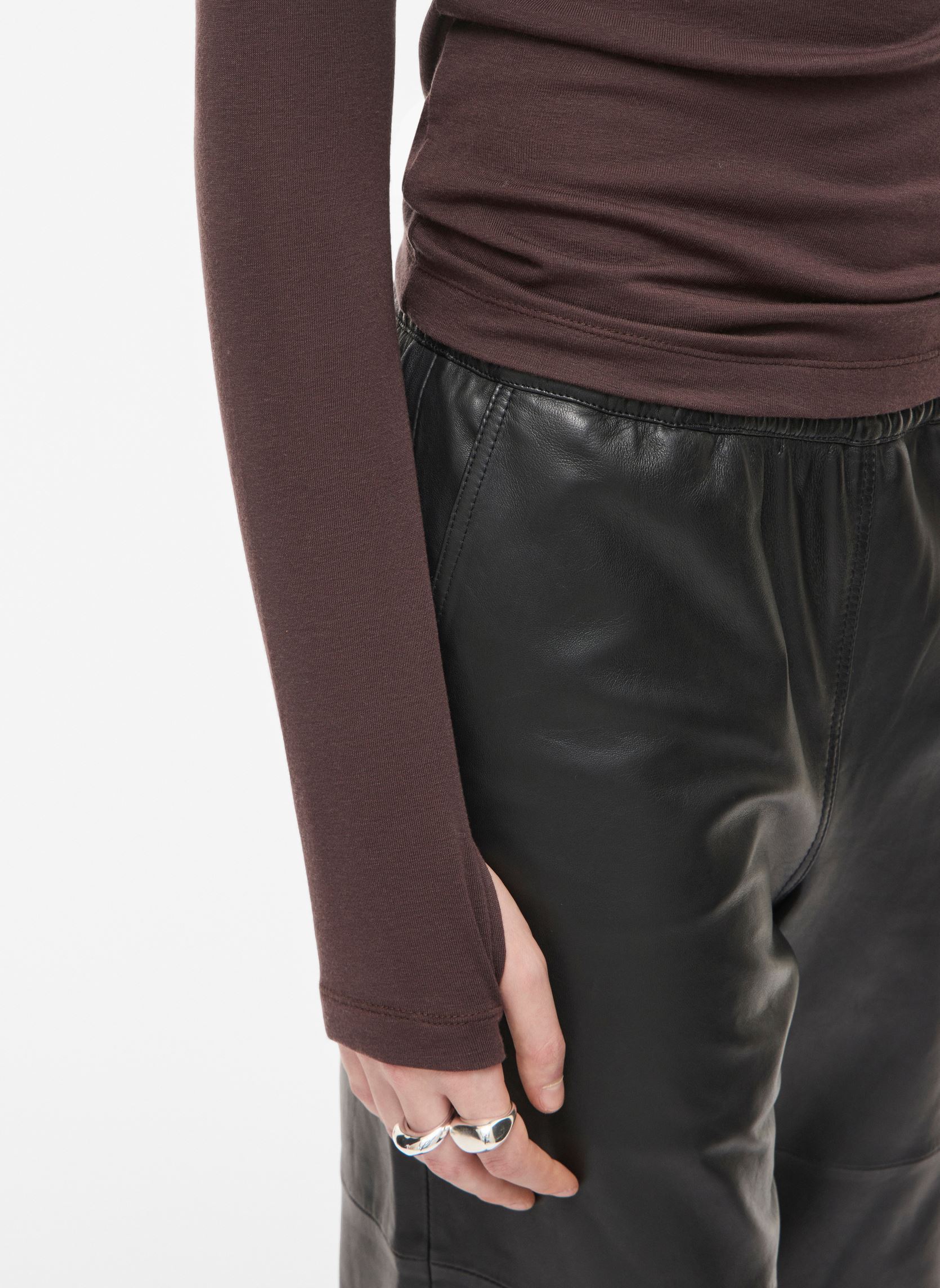 Chemises Roumaple L/S O-Neck Tee/2 femme marron Rouge Edit Chemises Roumaple L/S O-Neck Tee/2 femme marron SEAL BROWN