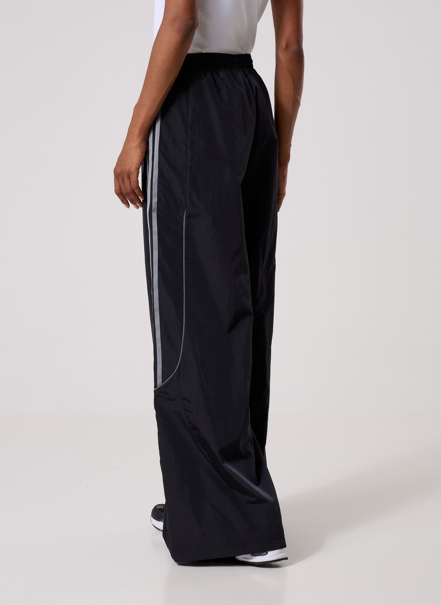 Bas de jogging TEAMGEIST TRACK PANT femme noir adidas originals Bas de jogging TEAMGEIST TRACK PANT femme noir BLACK