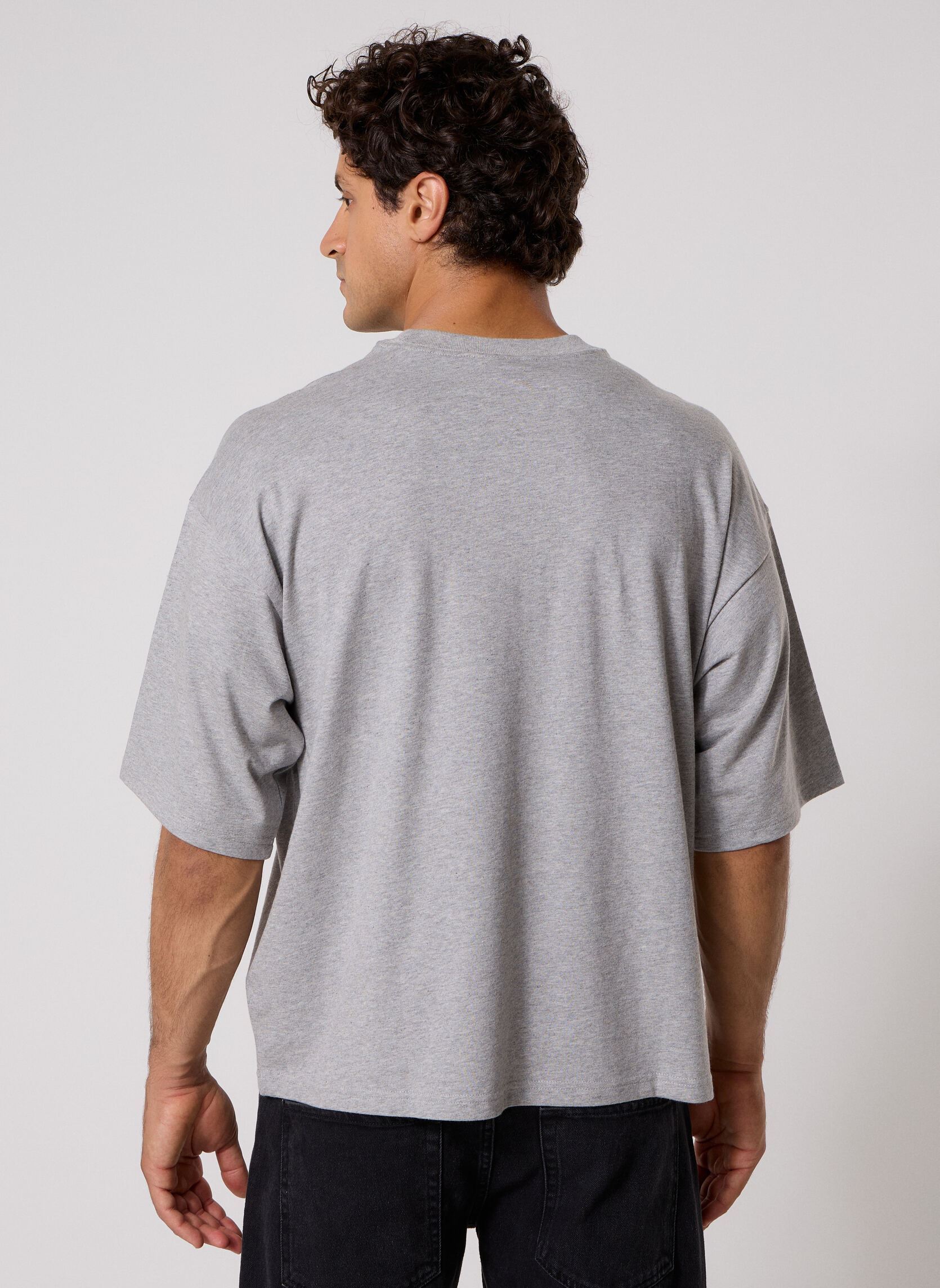 Tee-shirts ESS OS TEE homme gris adidas originals Tee-shirts ESS OS TEE homme gris medium grey heather