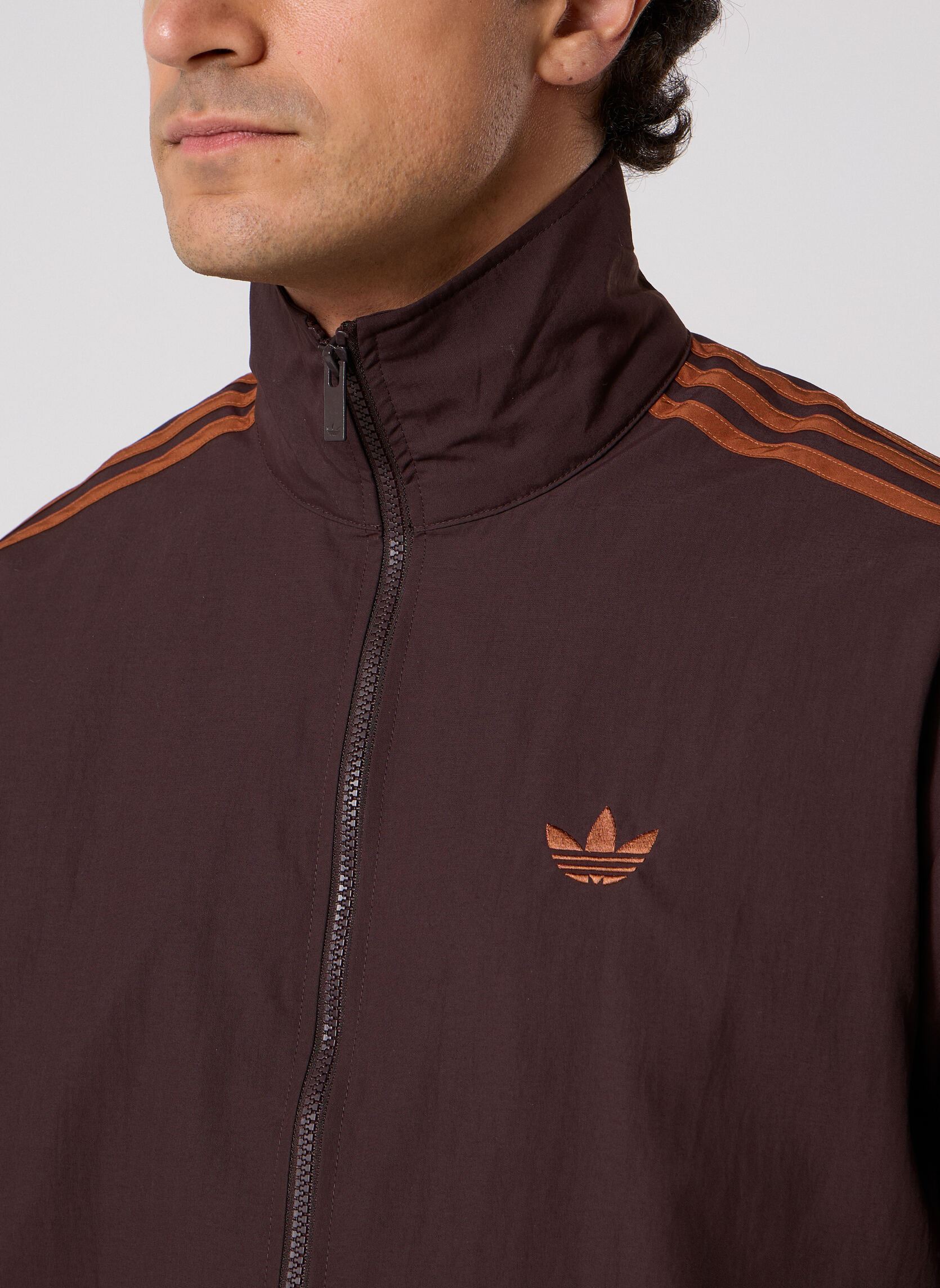 Trainingsvest FIREBIRD WVN TT heren bruin adidas originals Trainingsvest FIREBIRD WVN TT heren bruin Aurora Coffee