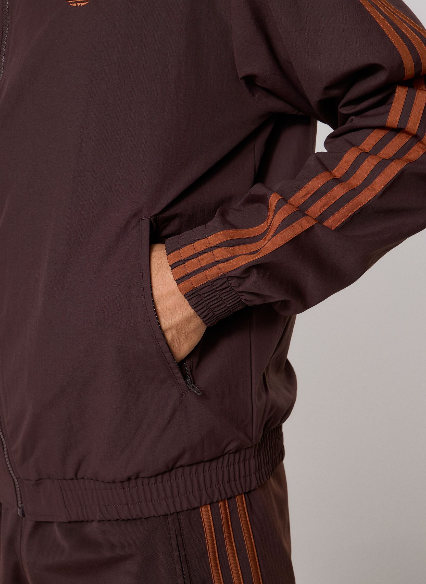 Trainingsvest FIREBIRD WVN TT heren bruin adidas originals Trainingsvest FIREBIRD WVN TT heren bruin Aurora Coffee