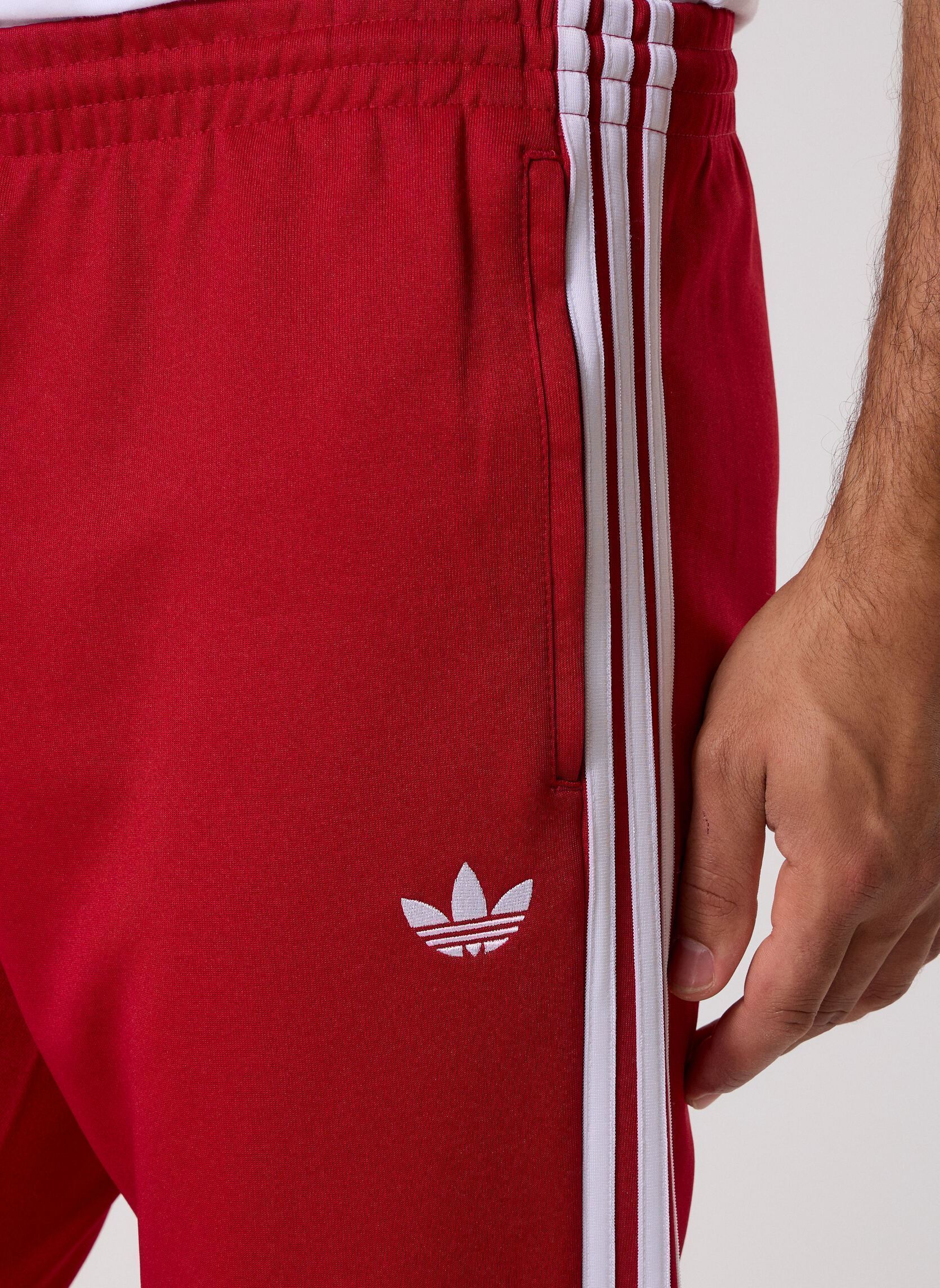 Joggings SST TP homme rouge adidas originals Joggings SST TP homme rouge team victory red