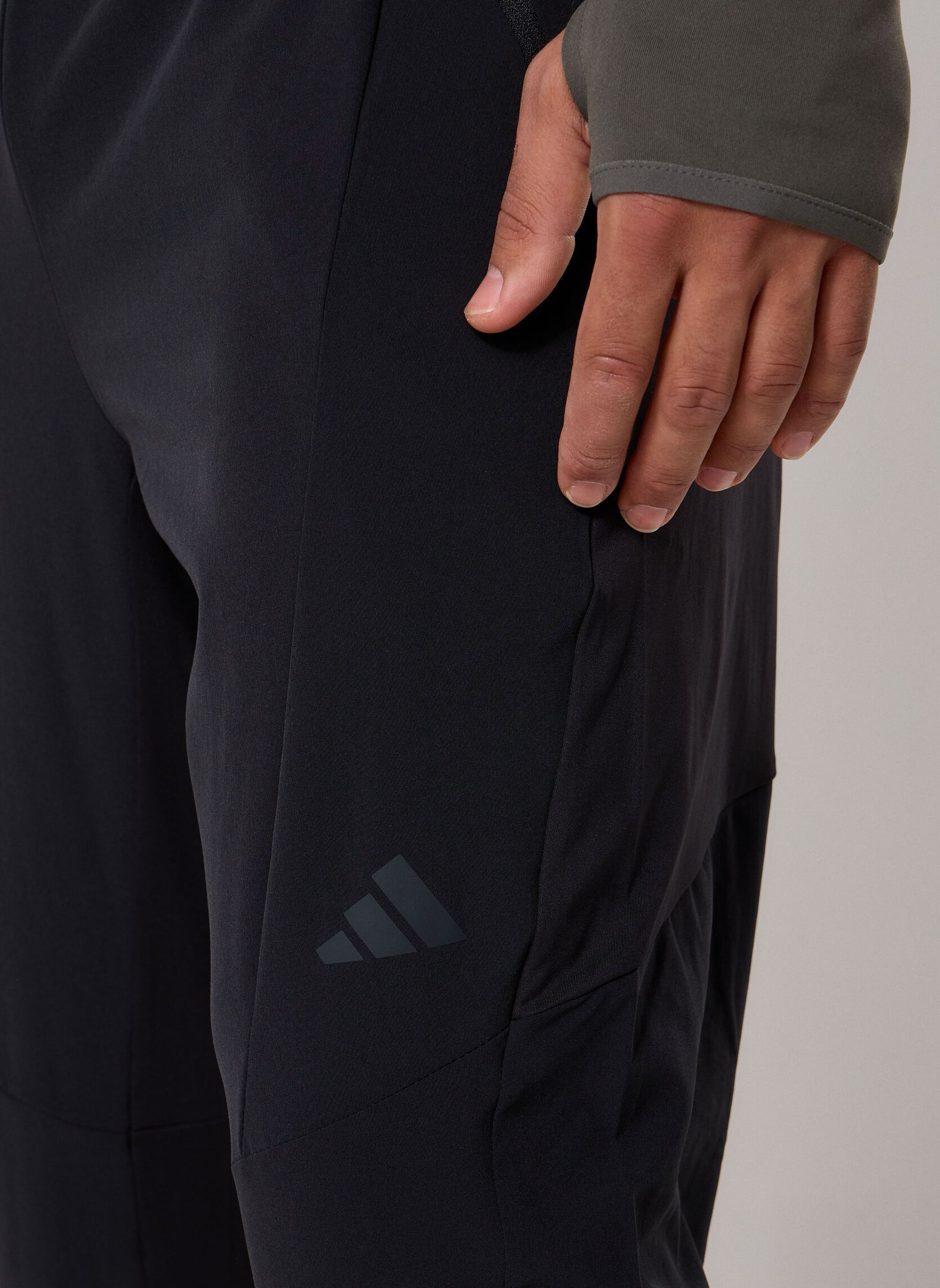 Pantalons droits D4T HYBRID PANT homme noir adidas sportswear Pantalons droits D4T HYBRID PANT homme noir black