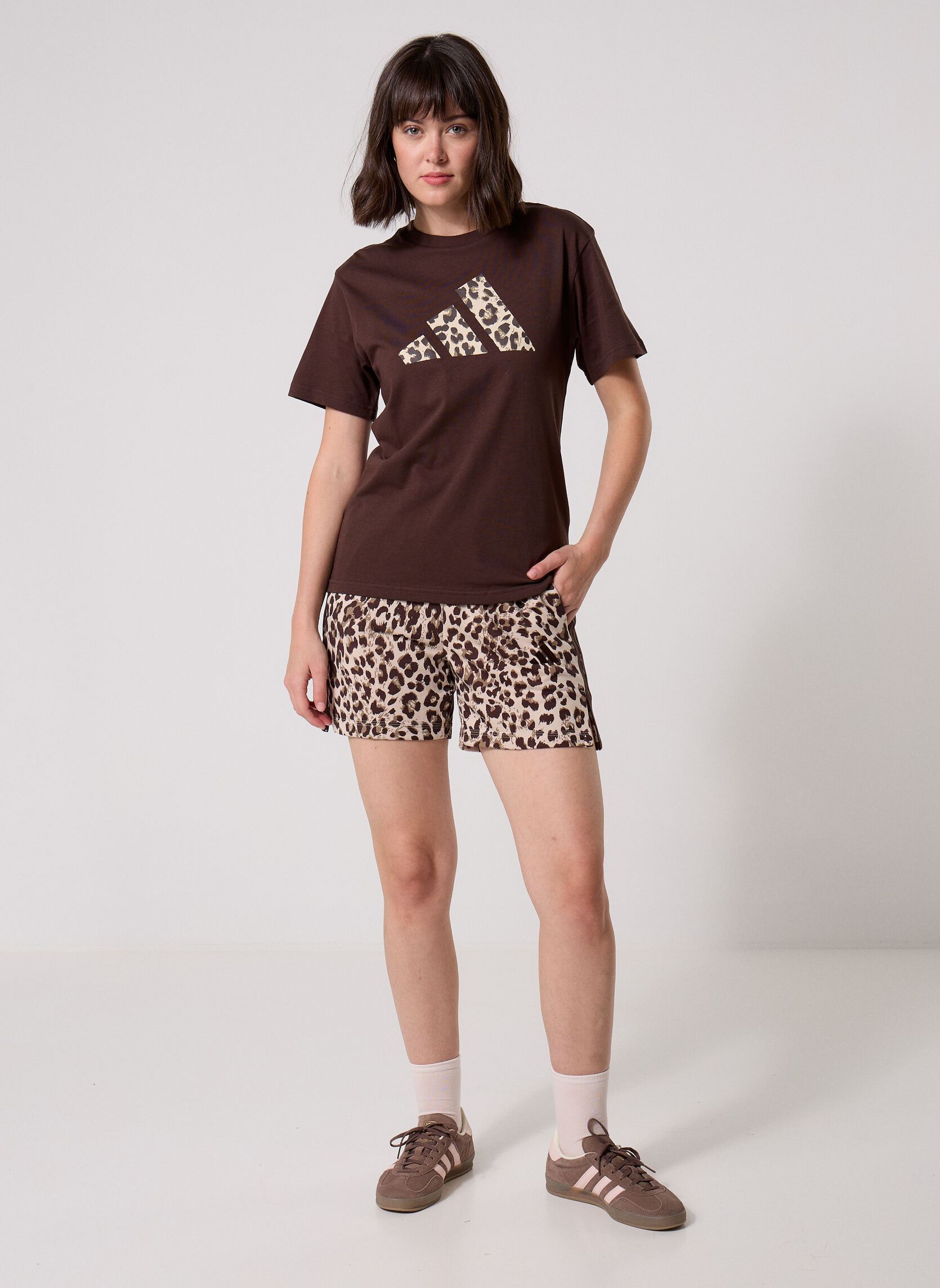 Tee-shirts ANIMAL TEE femme marron adidas sportswear Tee-shirts ANIMAL TEE femme marron dark brown