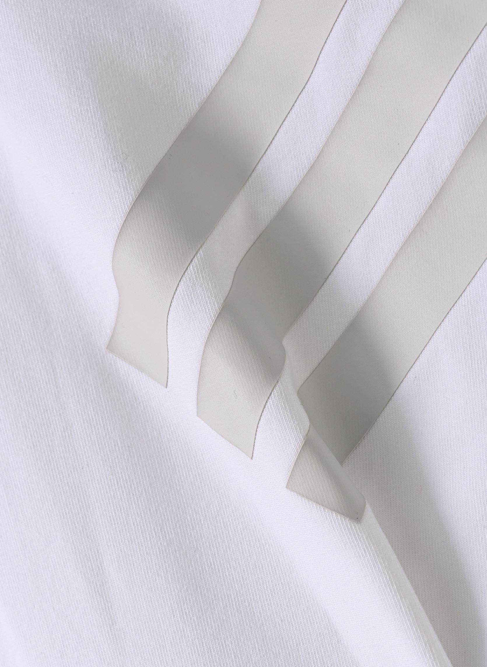 Tee-shirts JG FI 3S TEE fille blanc adidas sportswear Tee-shirts JG FI 3S TEE fille blanc white