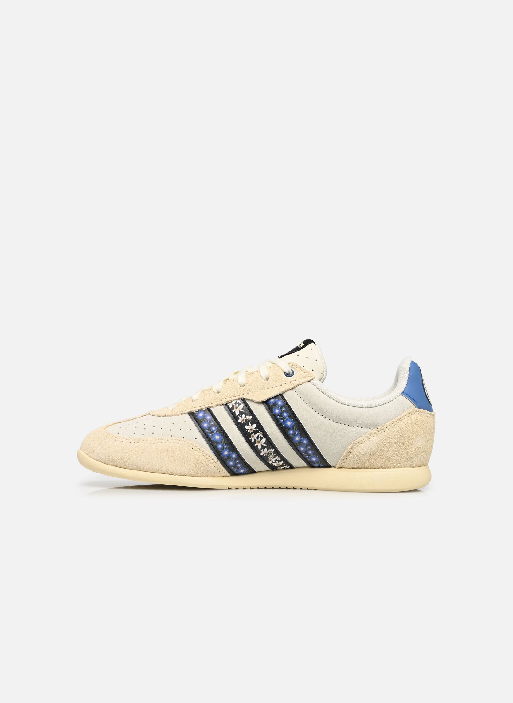 Lage sneakers BARREDA LO dames beige adidas sportswear Lage sneakers BARREDA LO dames beige IVORY