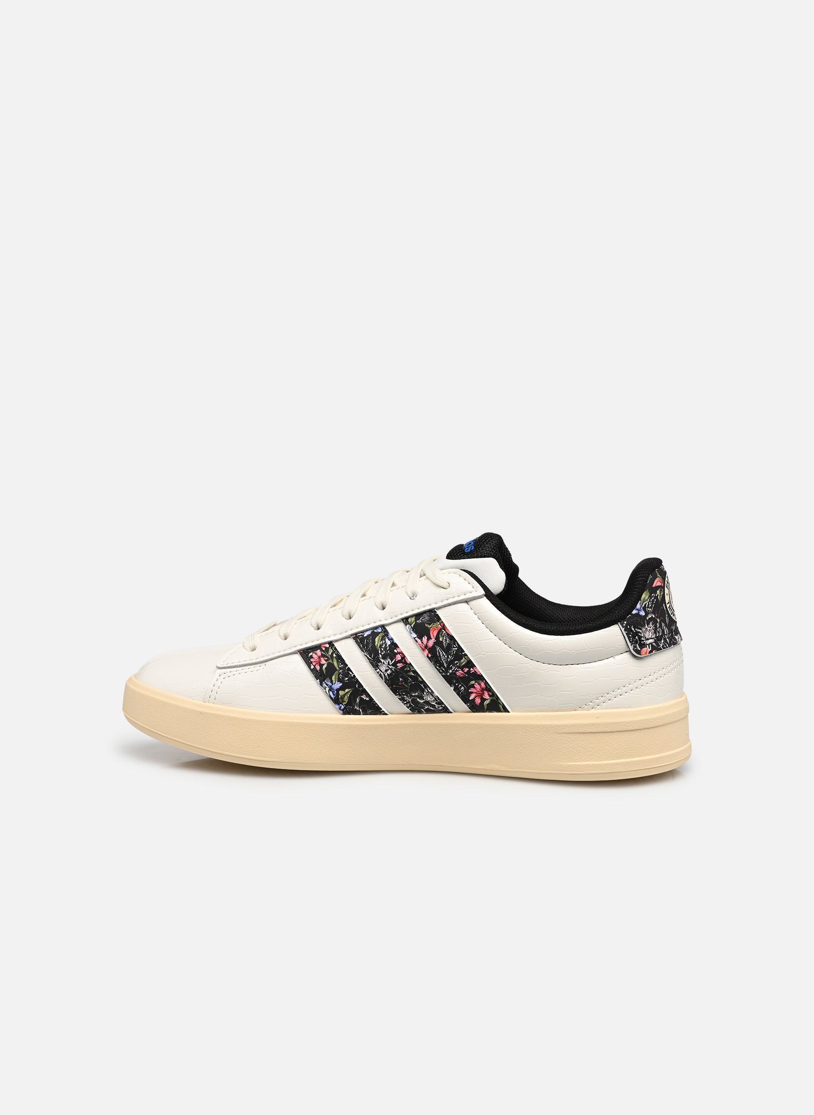 Baskets basses GRAND COURT 3.0 femme blanc adidas sportswear Baskets basses GRAND COURT 3.0 femme blanc OFF WHITE/ FLORAL