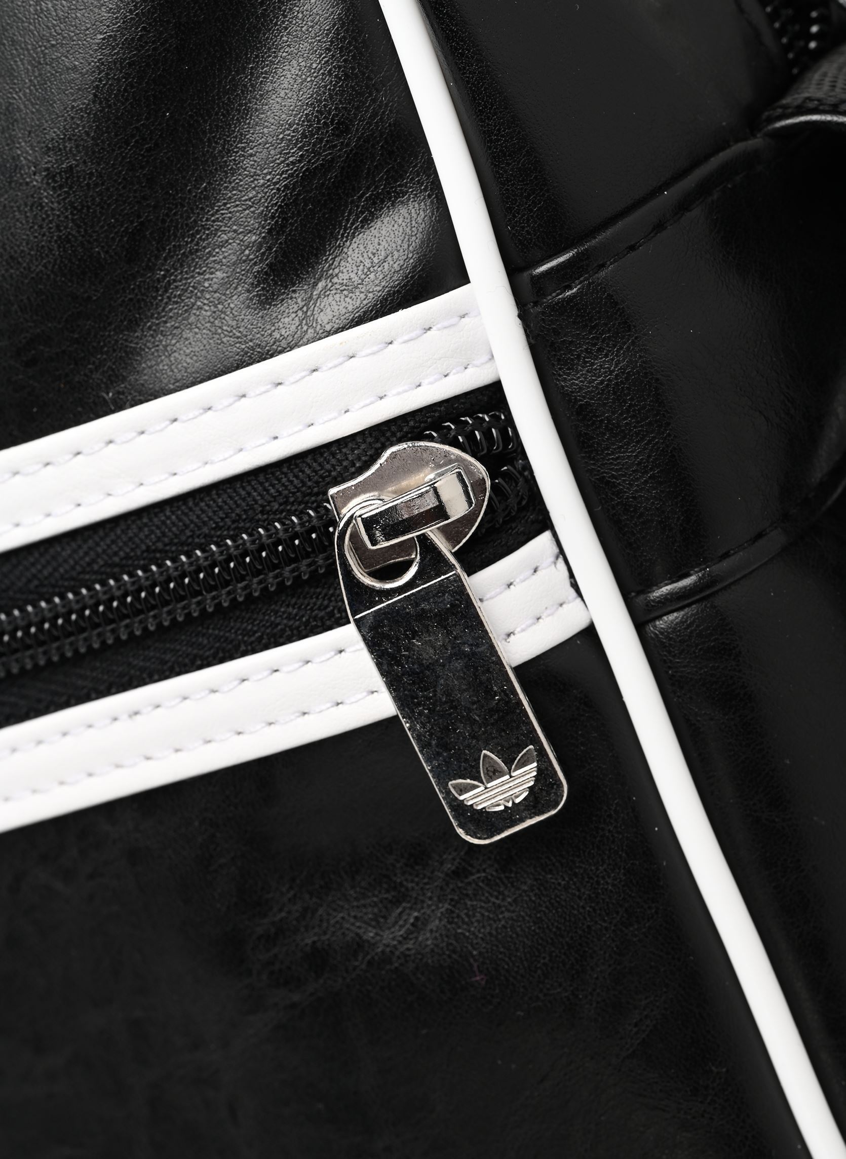 Sacs bandoulière AIRLINER OG homme noir adidas originals Sacs bandoulière AIRLINER OG homme noir BLACK