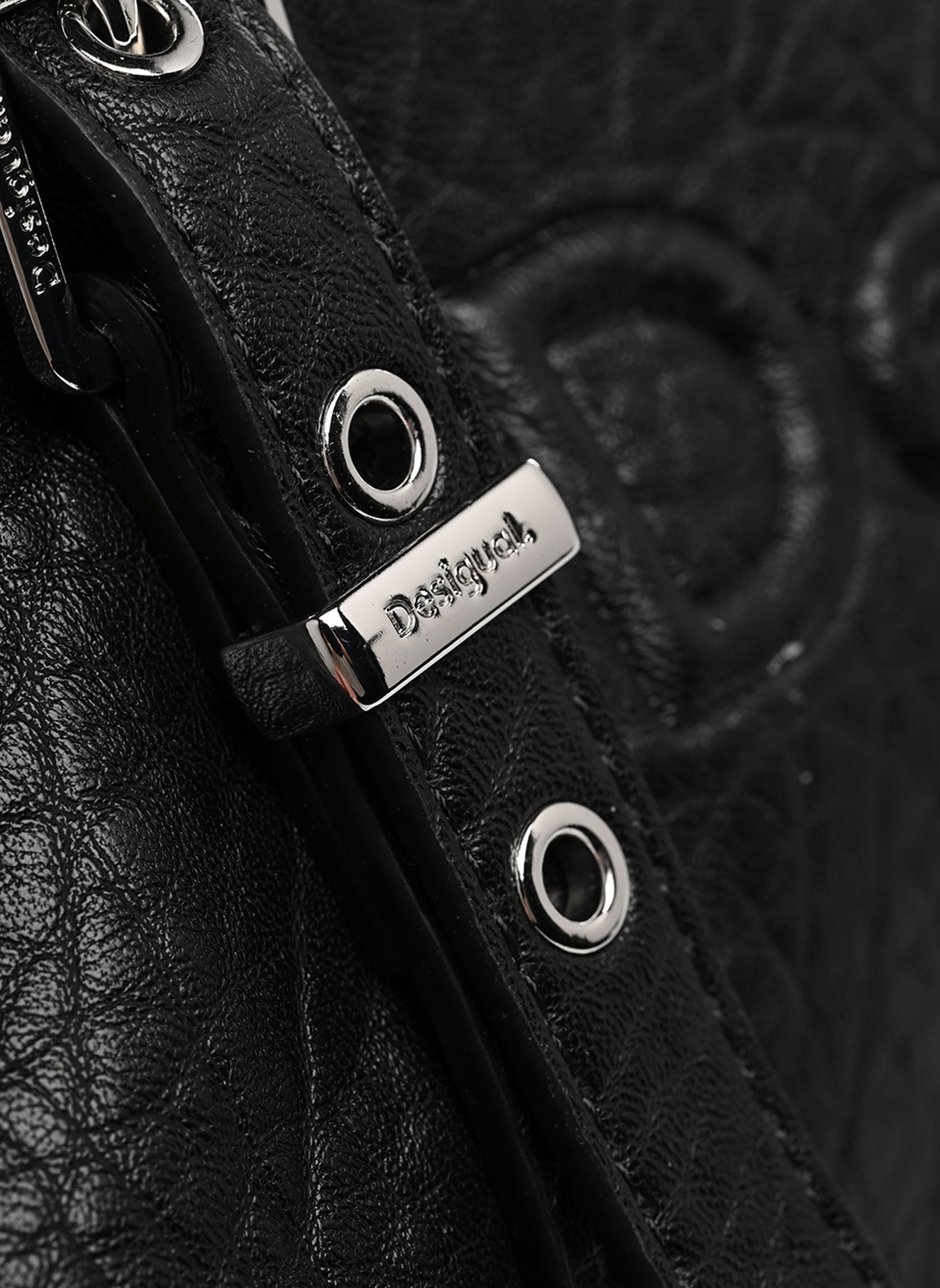 Shopper Sac HALF LOGO LANUZA BLAC damen schwarz Desigual Shopper Sac HALF LOGO LANUZA BLAC damen schwarz BLACK