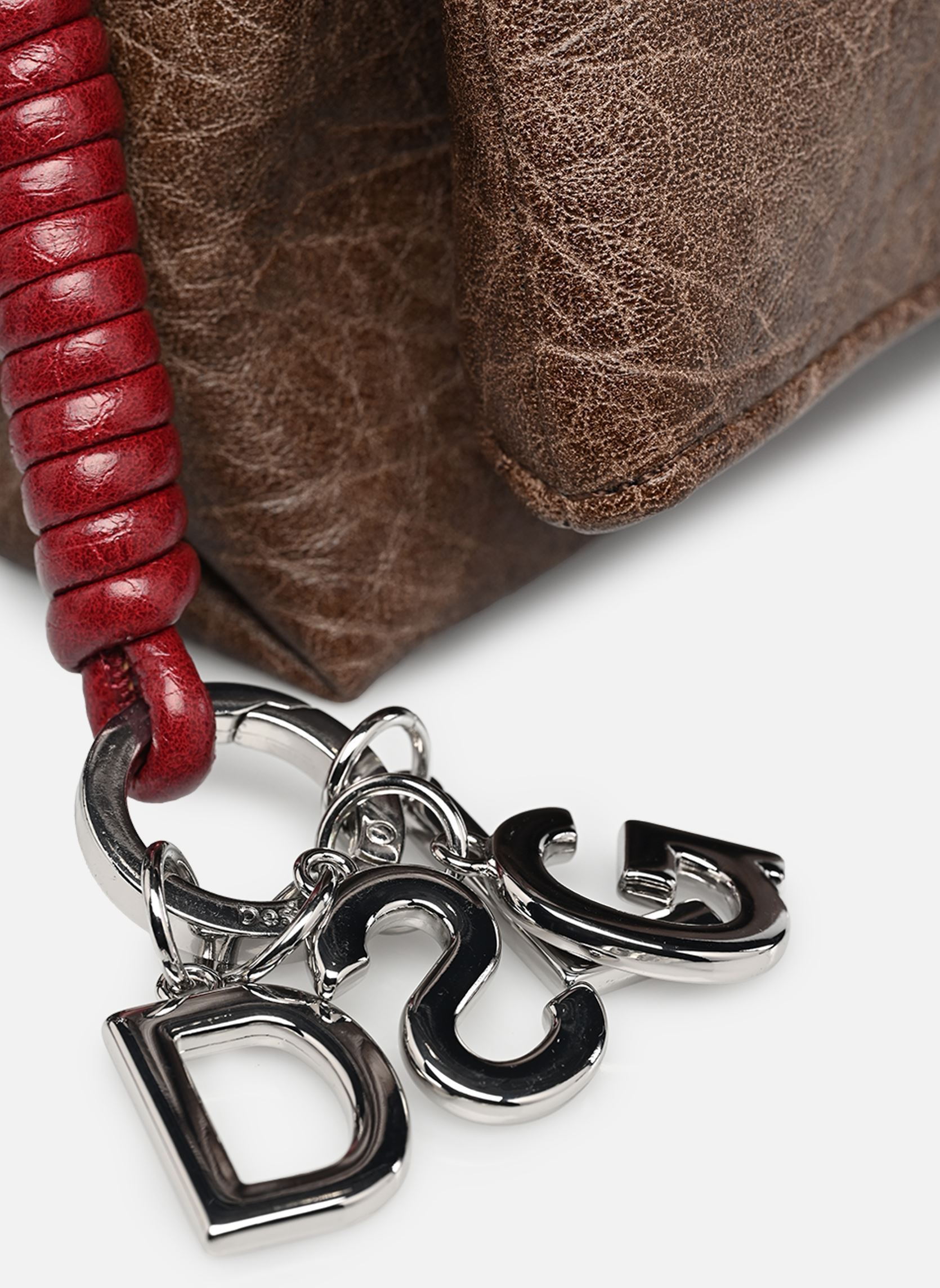 Sacs bandoulière Sac VENECIA 4.0 HALF femme marron Desigual Sacs bandoulière Sac VENECIA 4.0 HALF femme marron DARK BROWN