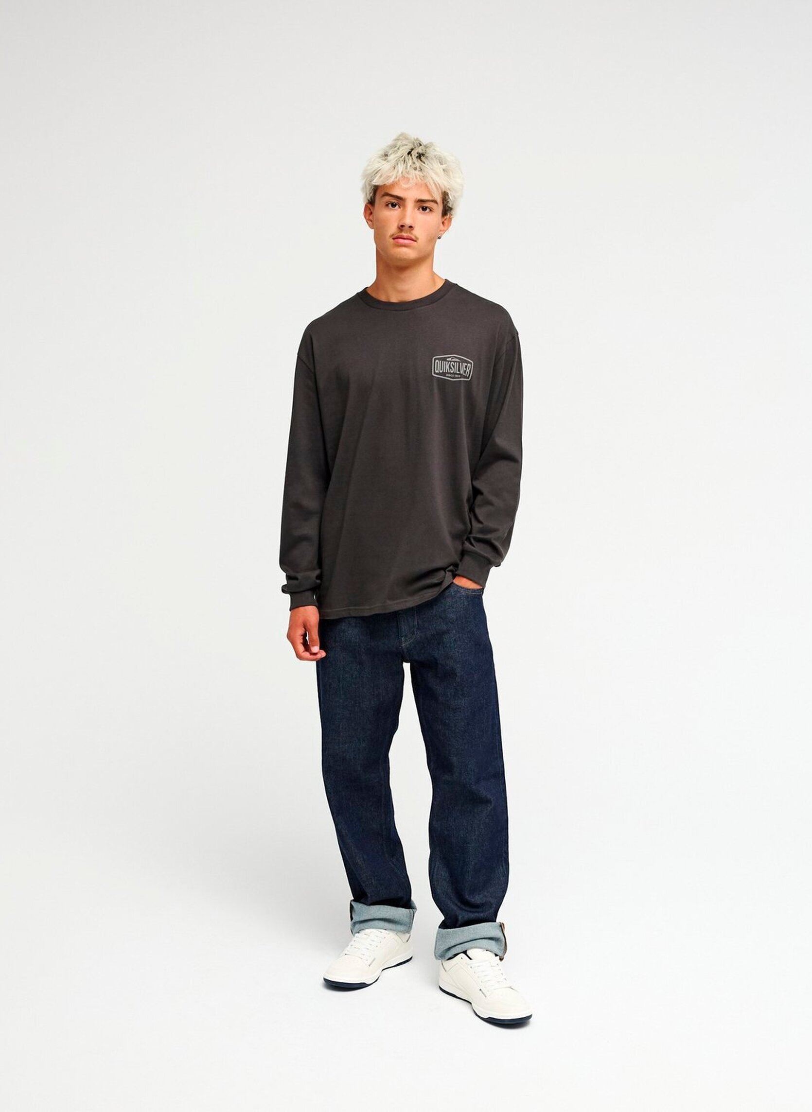 Tee-shirts Surf Garage Ls homme noir Quiksilver Tee-shirts Surf Garage Ls homme noir TARMAC