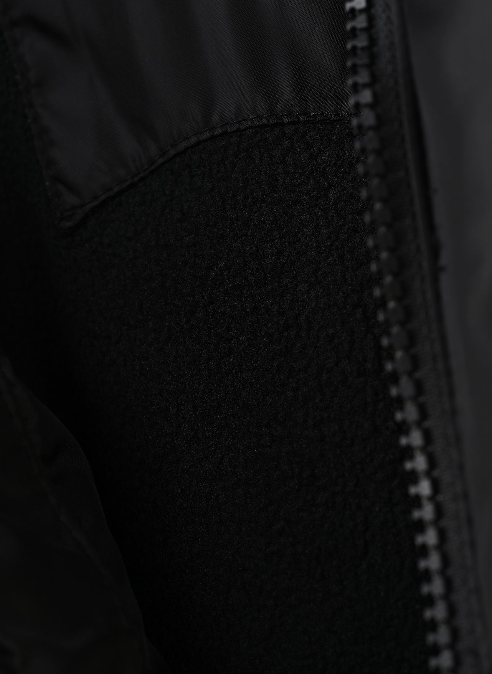 Gewatteerde jassen LVB HEAVY WEIGHT PUFFER jongens zwart Levi's Kids Gewatteerde jassen LVB HEAVY WEIGHT PUFFER jongens zwart JET BLACK