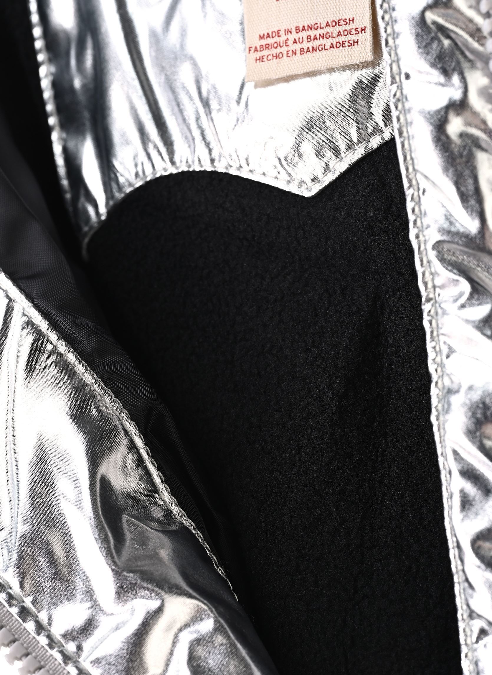 Doudounes LVG CORE BATWING PUFFER fille argent Levi's Kids Doudounes LVG CORE BATWING PUFFER fille argent SILVER METALLIC