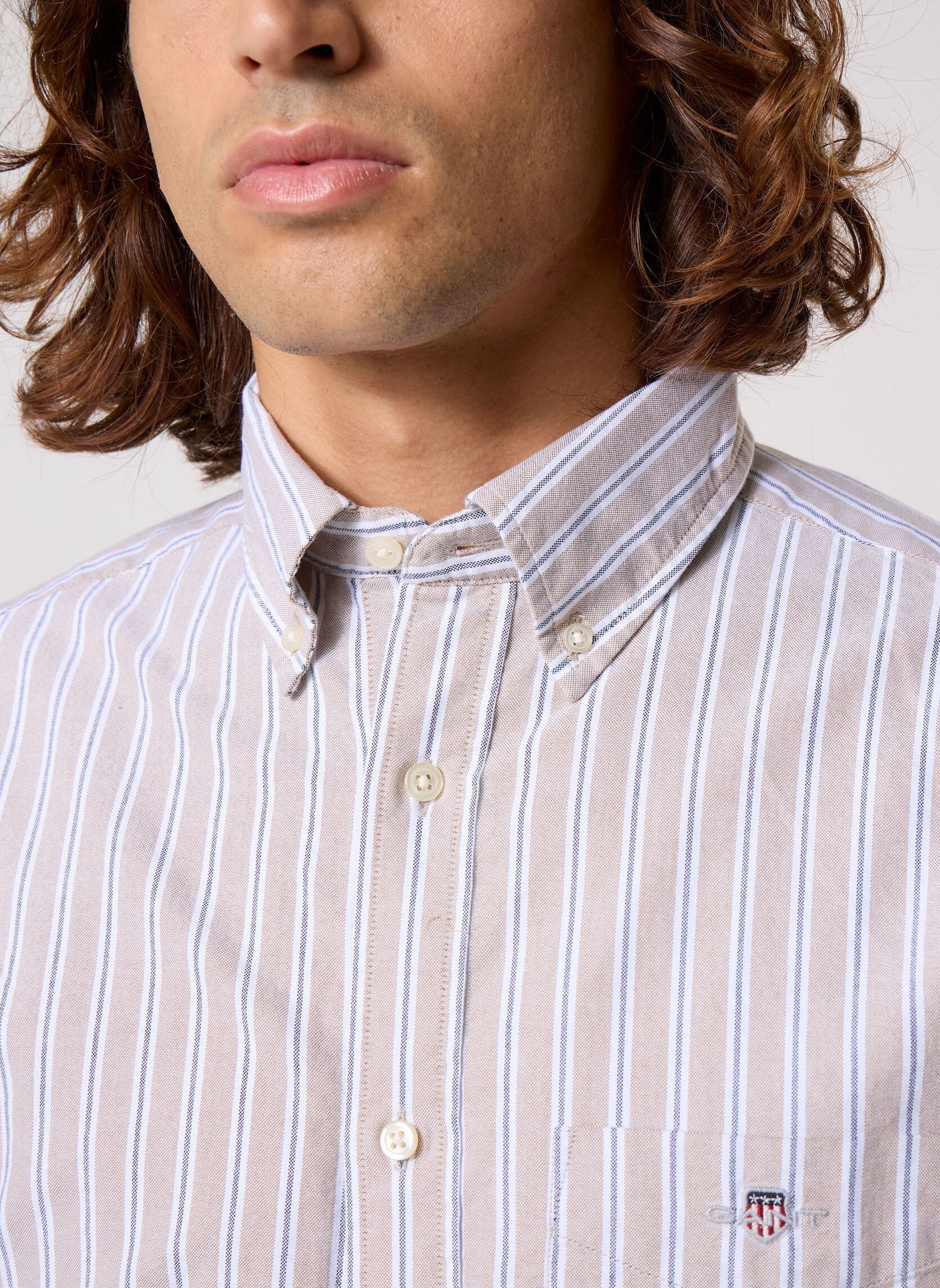 Chemises Reg Classic Oxford Stripe Shirt homme beige GANT Chemises Reg Classic Oxford Stripe Shirt homme beige LIGHT TAUPE