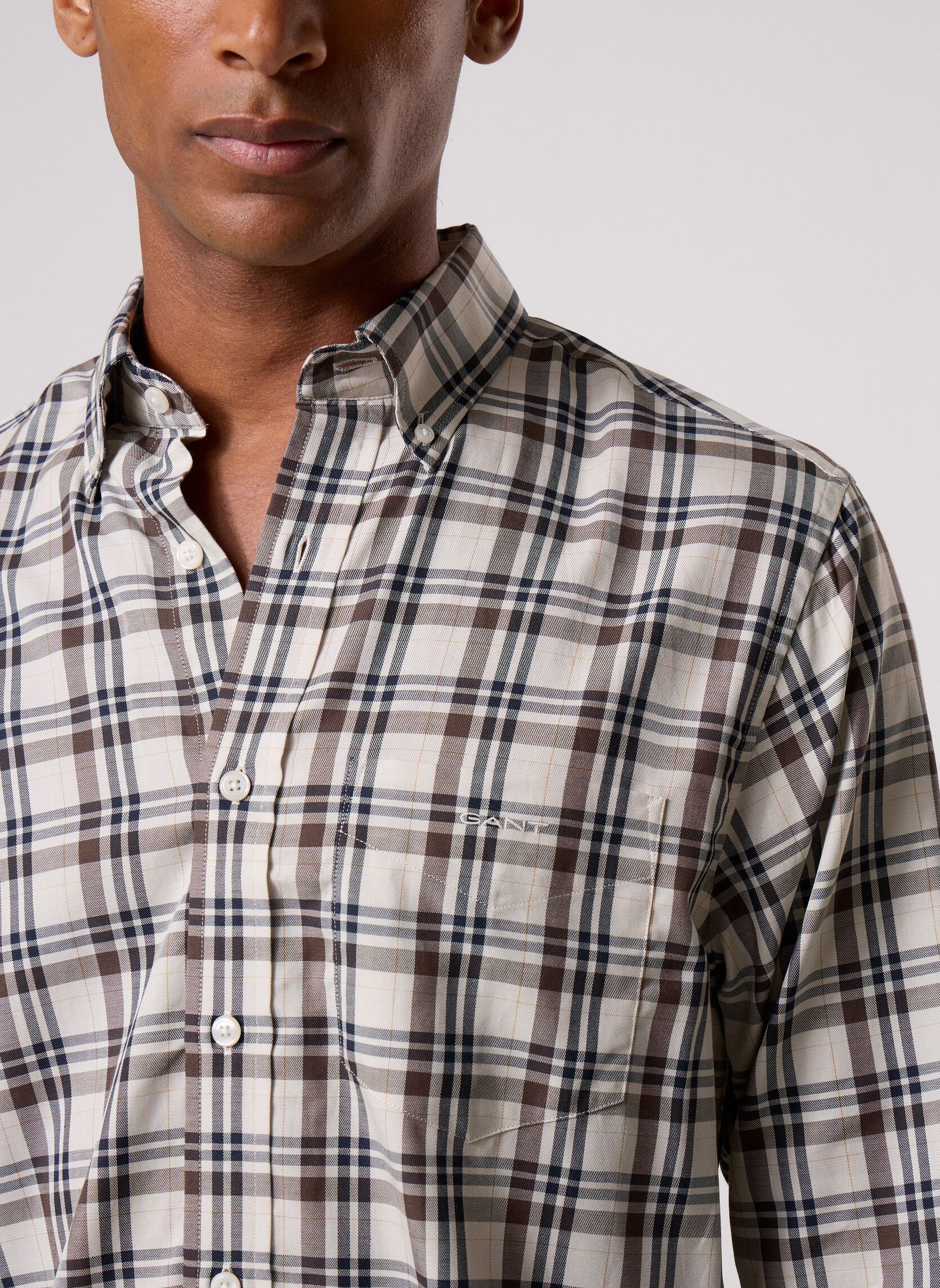 Chemises Reg Twill Check Shirt homme marron GANT Chemises Reg Twill Check Shirt homme marron SAND